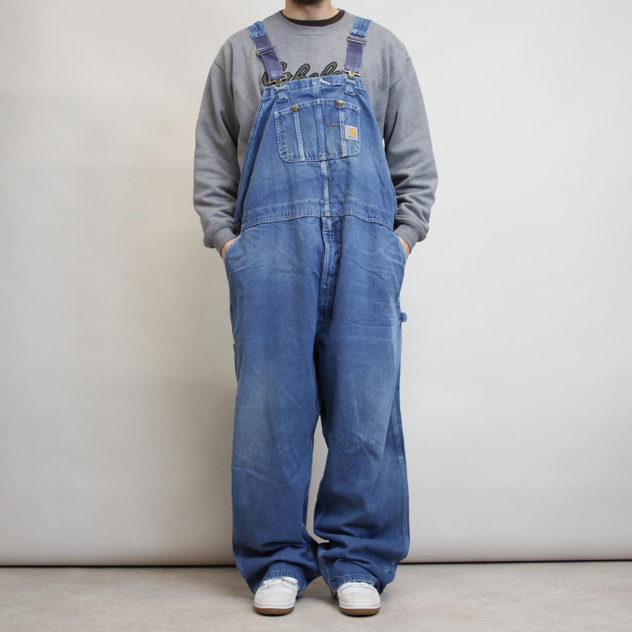 Blue denim Carhartt overalls W54