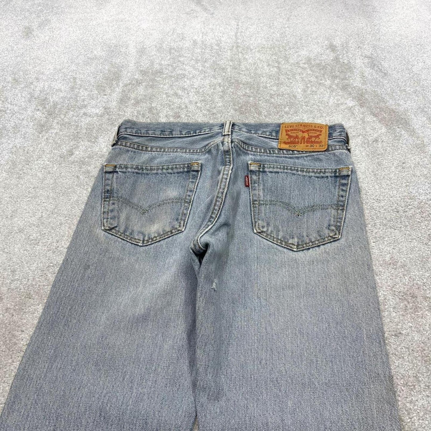 Y2k Levi's 505 jeans blue 30x32 Straight leg / slim denim pants red tab logo