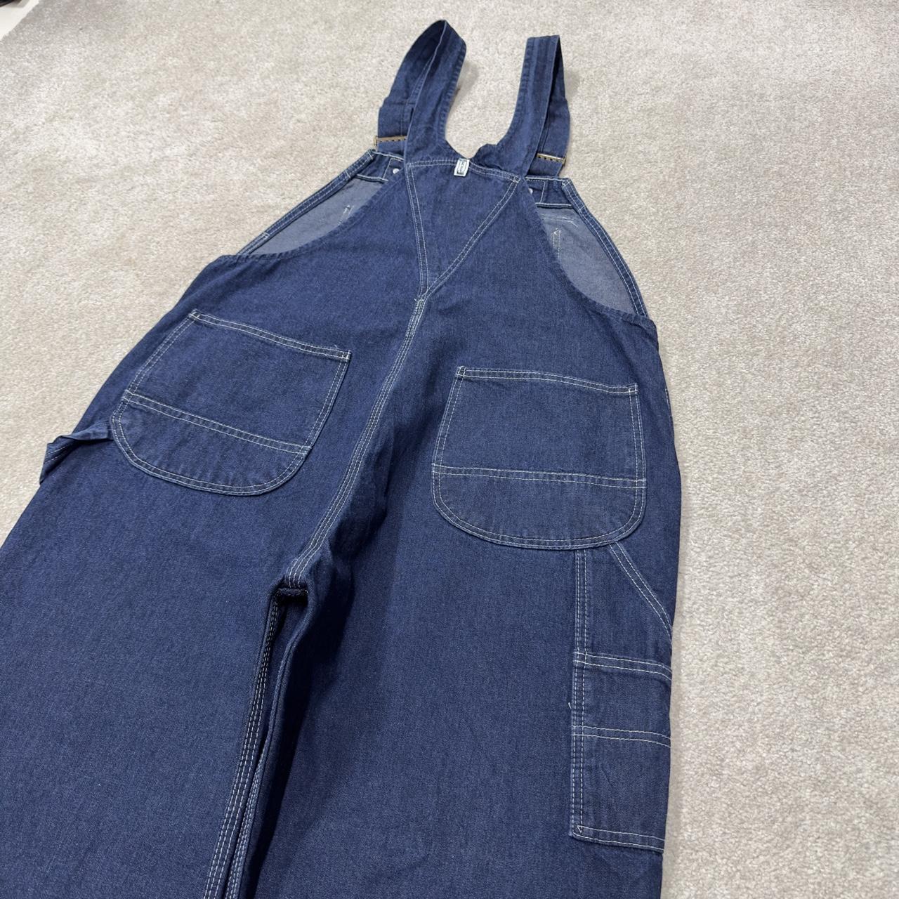 Vintage baggy denim dungarees 00s key overalls blue Patch logo and adjustable straps