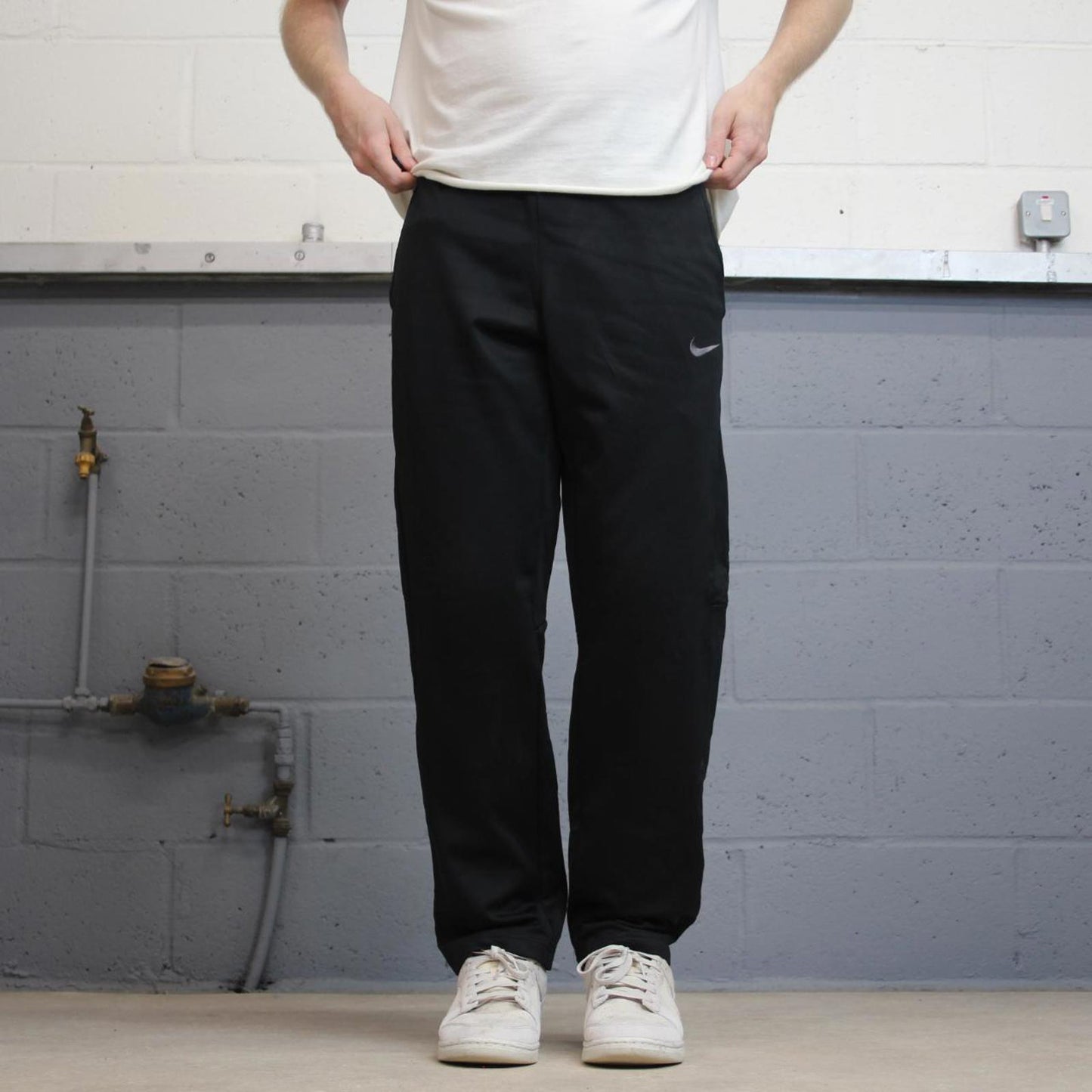 Y2k Black Nike joggers S