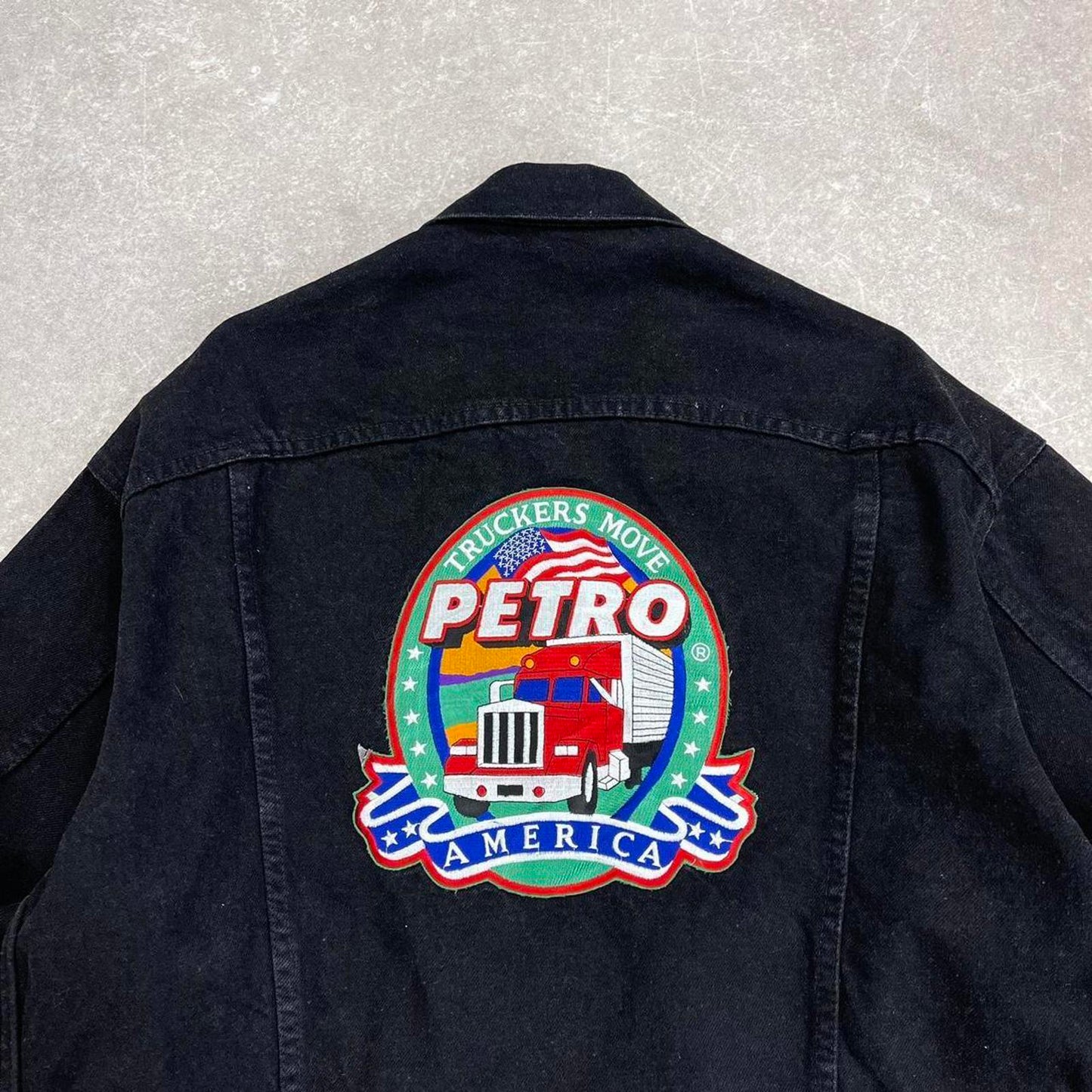 Embroidered denim trucker jacket M black boxy embroidered denim jacket