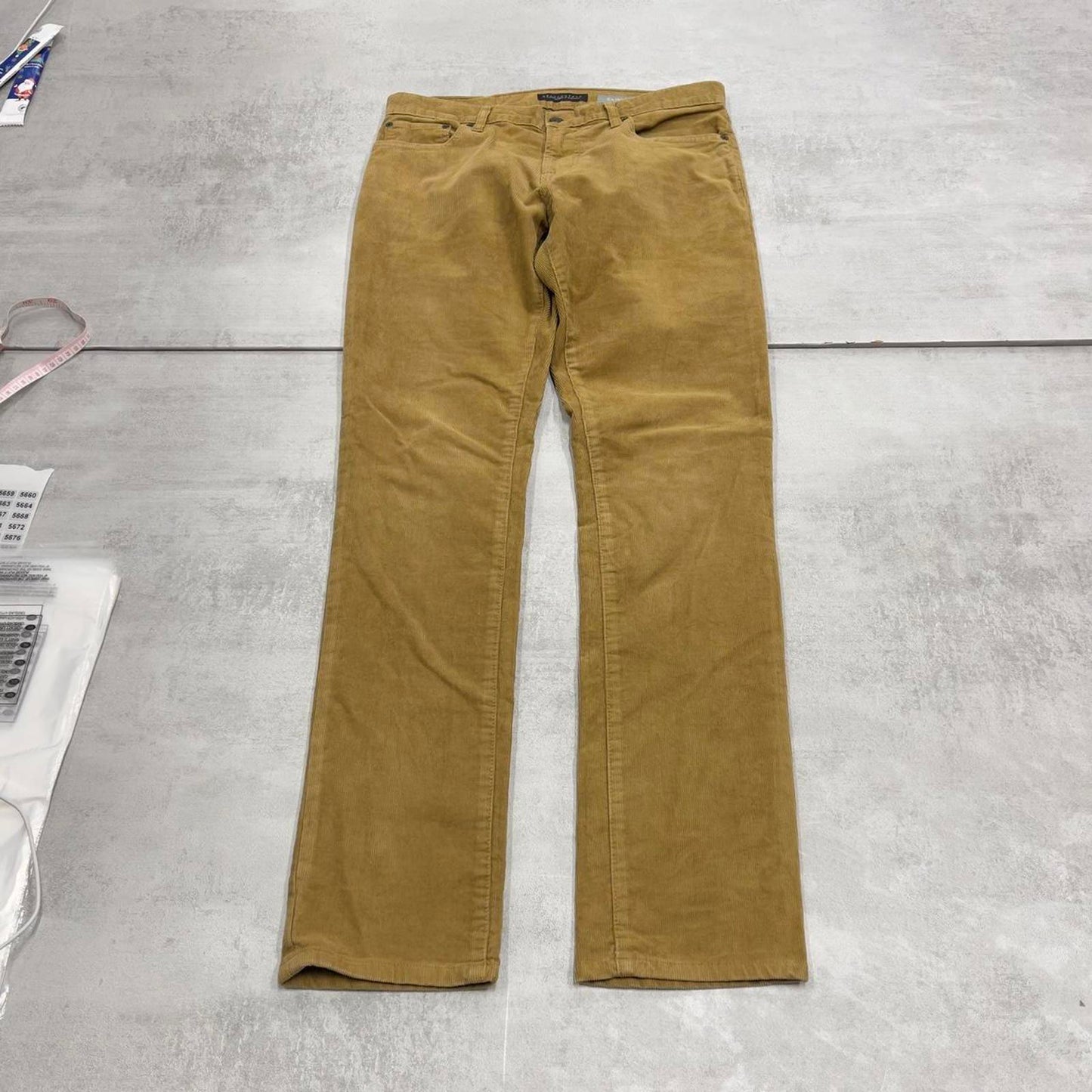 Tan Aeropostale corduroy trousers W32L32 skinny cord pants