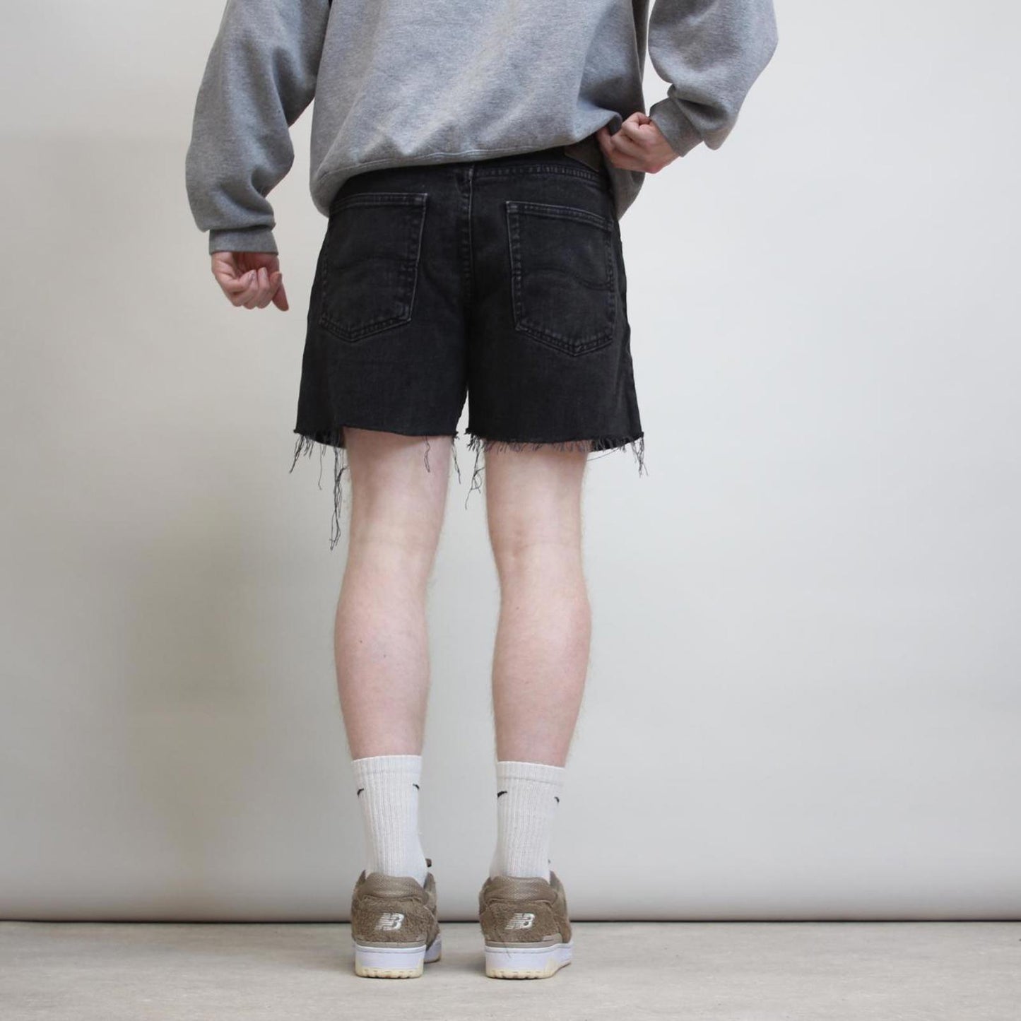 Black Lee cut jorts W33