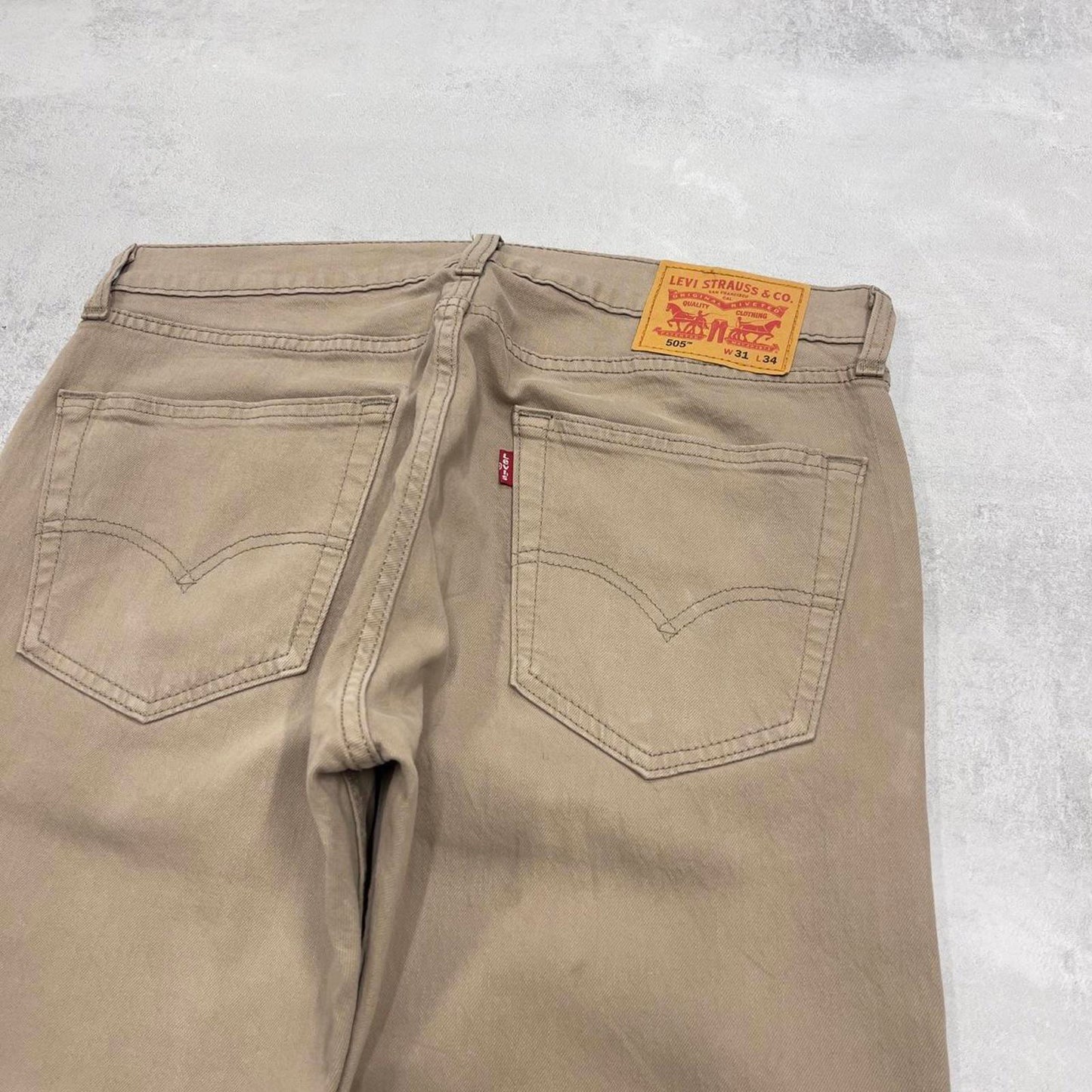 Khaki Levis 505 jeans W32L34
