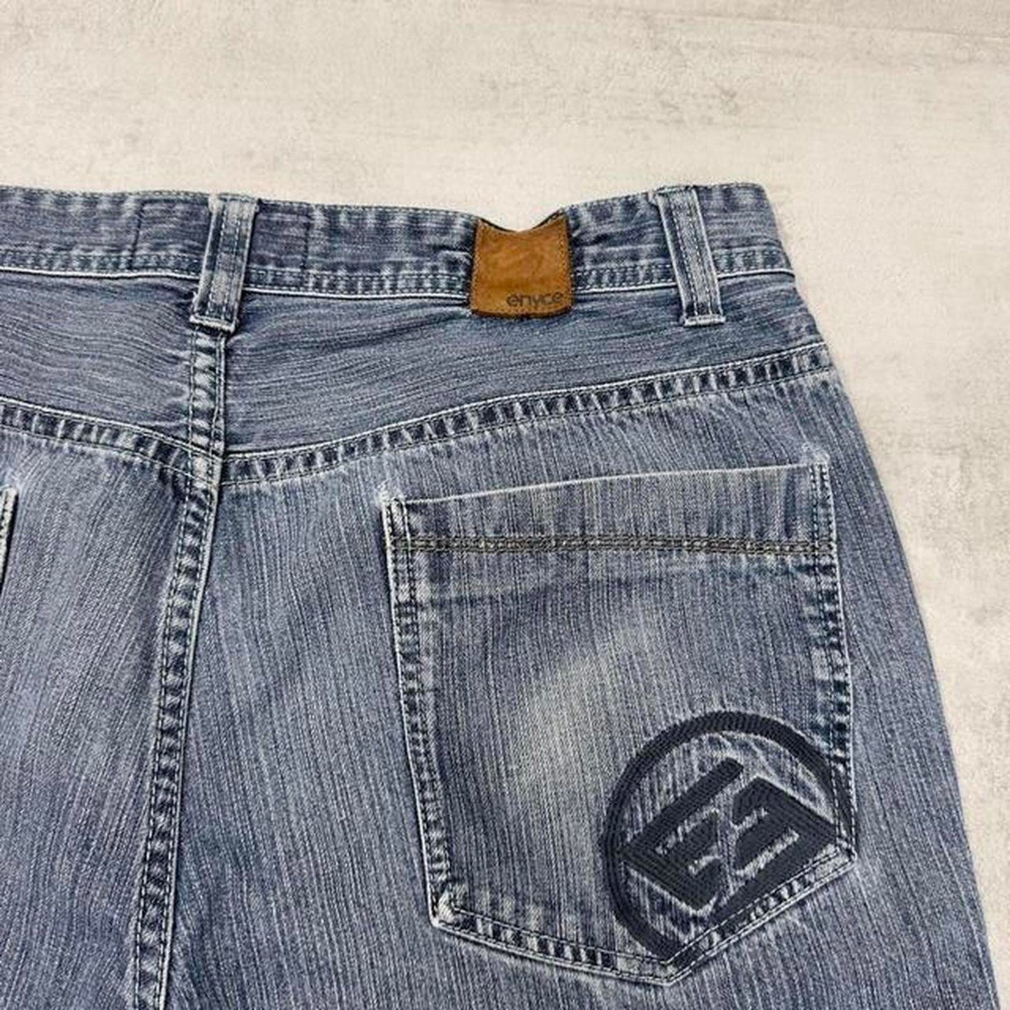 Blue embroidered Enyce jeans W38L33 y2k style stitch detailing denim