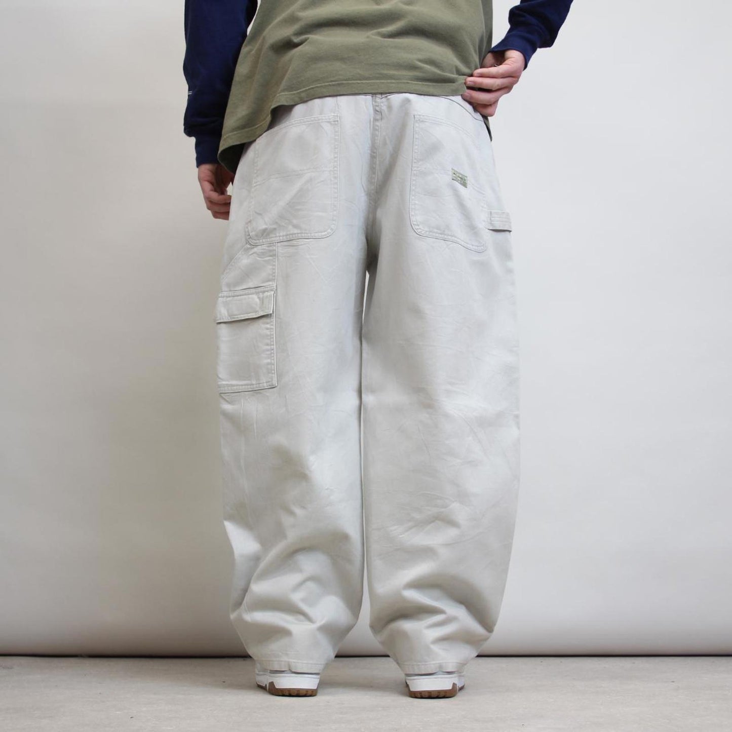 Baggy Wrangler carpenter trousers W40L29 wide leg cargo pants skate style