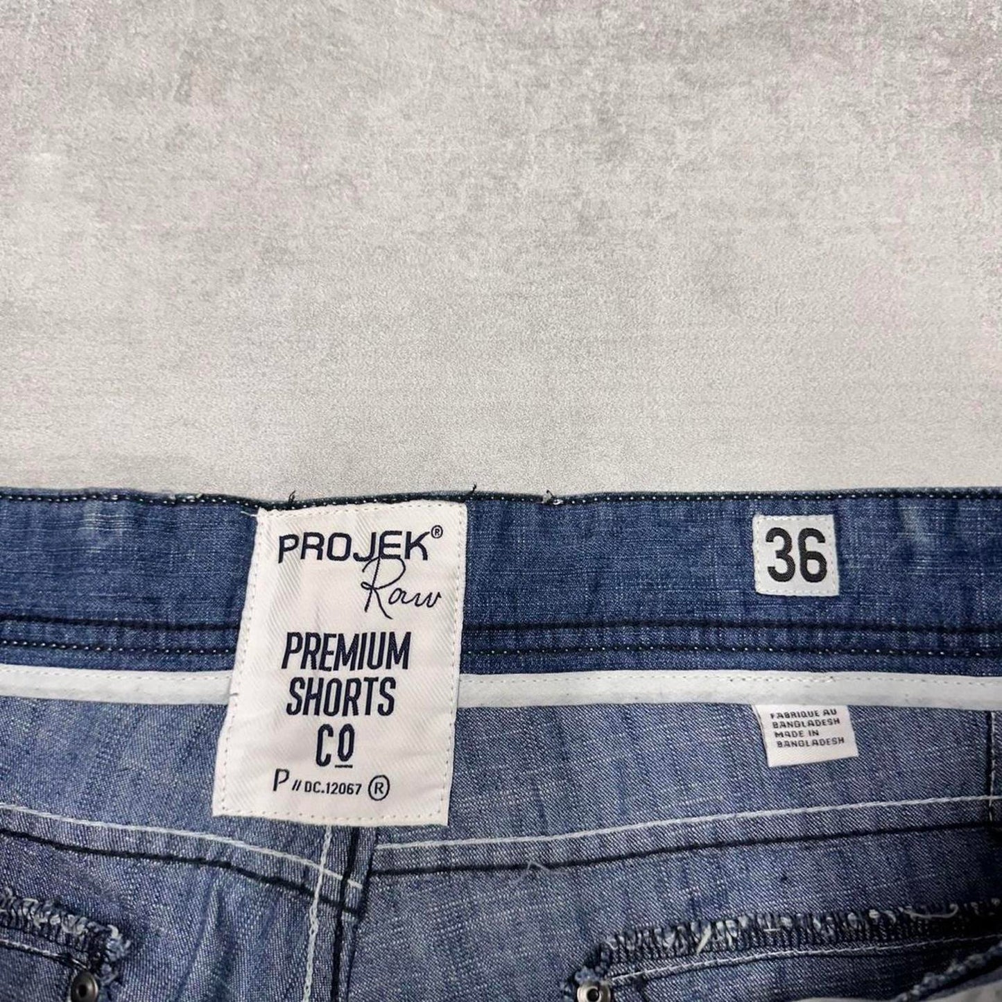 Projek Raw jorts W38