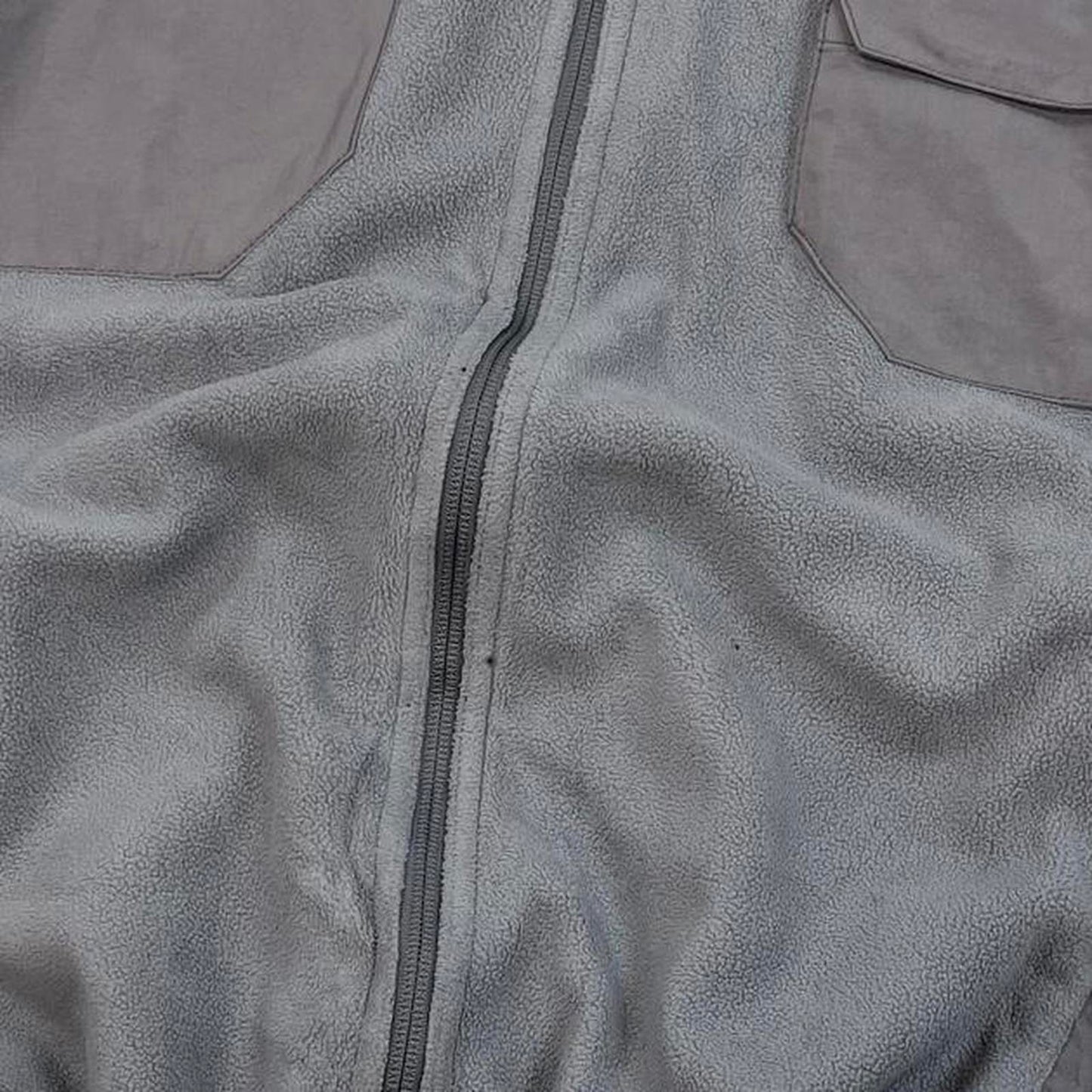 Grey Columbia technical zip up fleece Large y2k style autumn adjustable waist convert