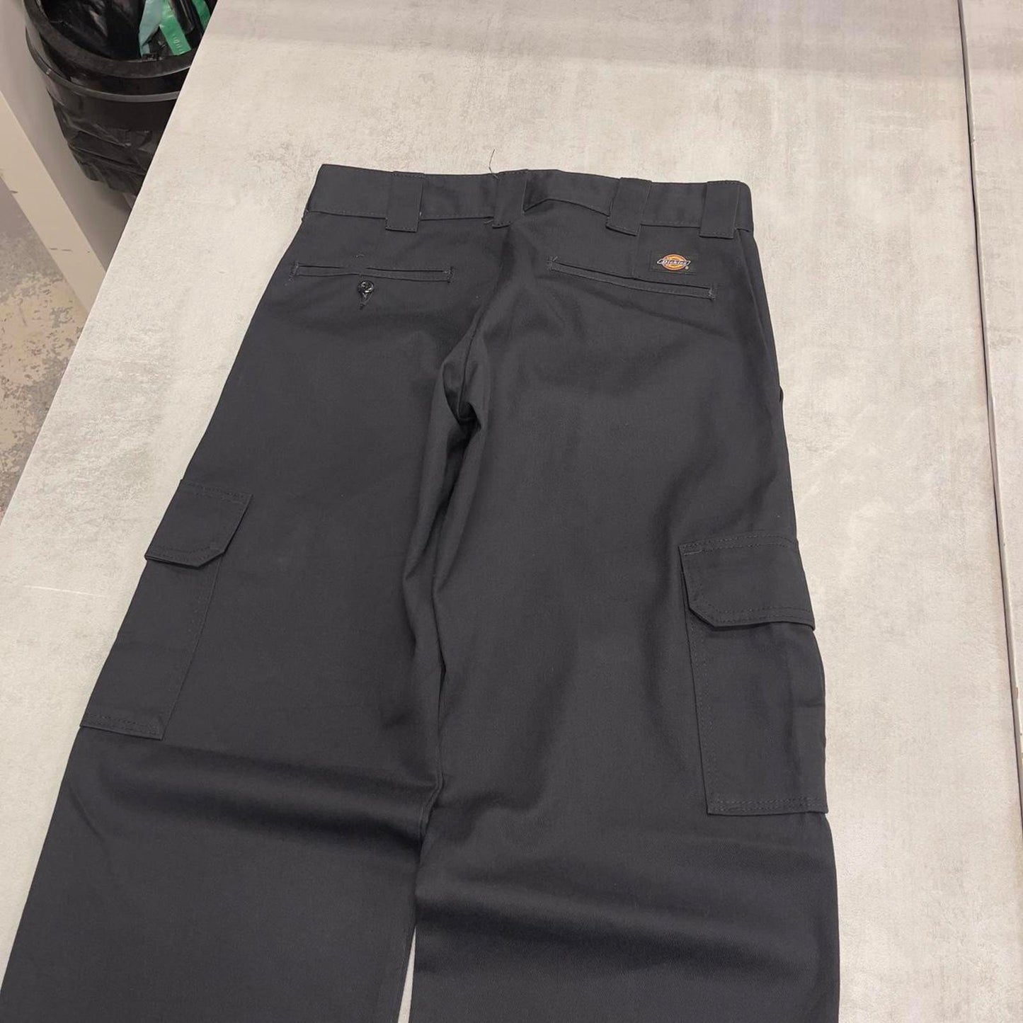 Baggy black Dickies cargo trousers W30L30