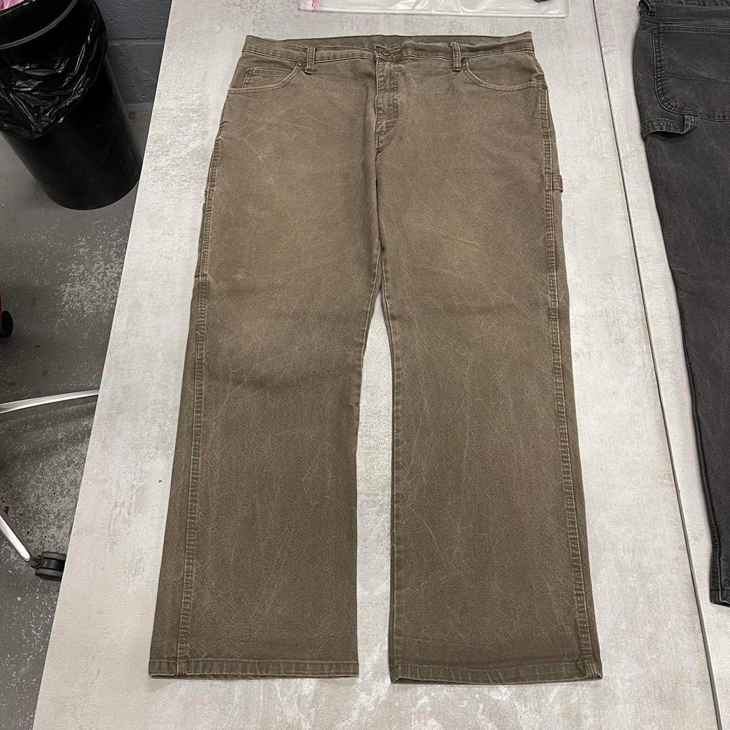 Khaki Dickies carpenter jeans W38L28 canvas cargo skate style pants