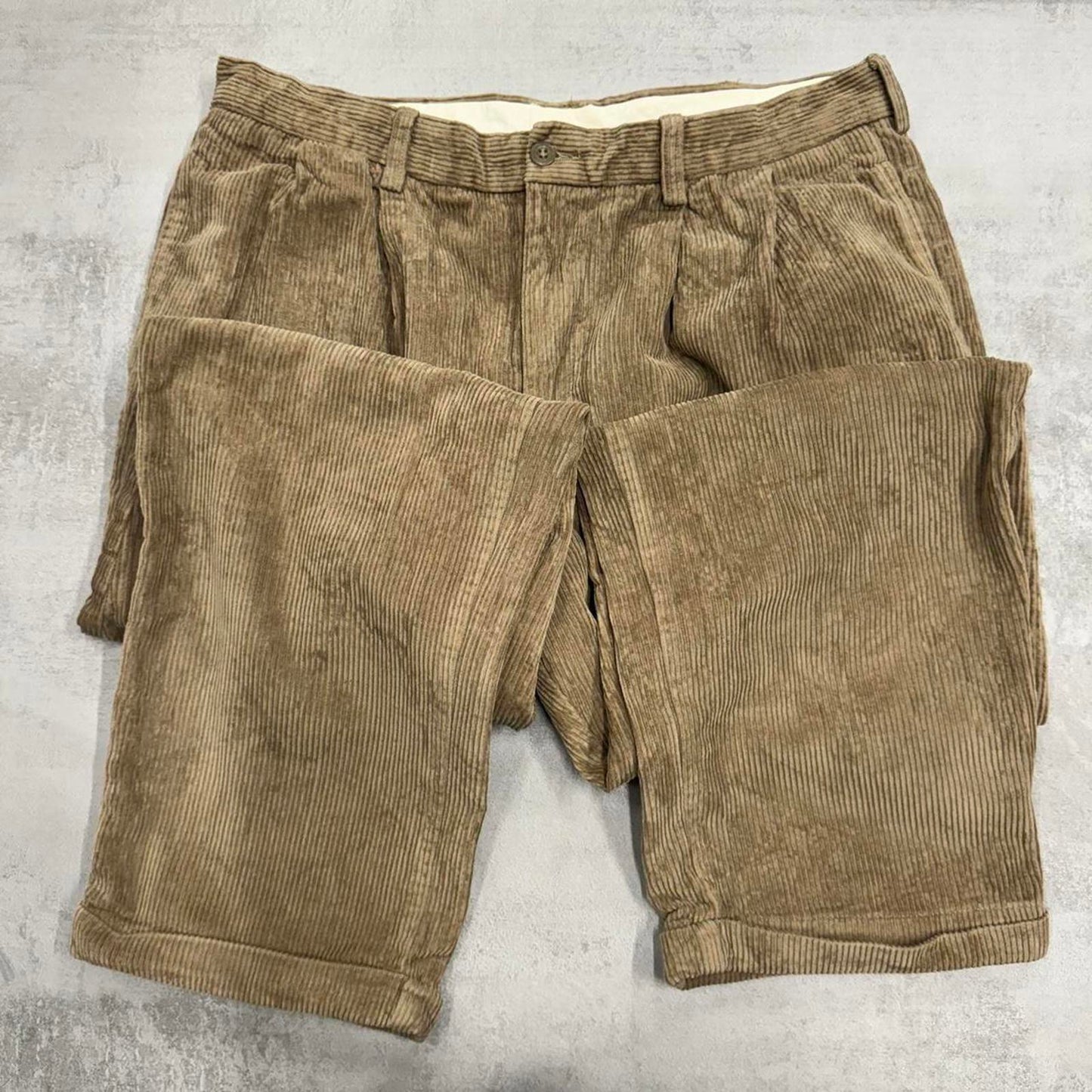 Tan baggy corduroy trousers W36L30