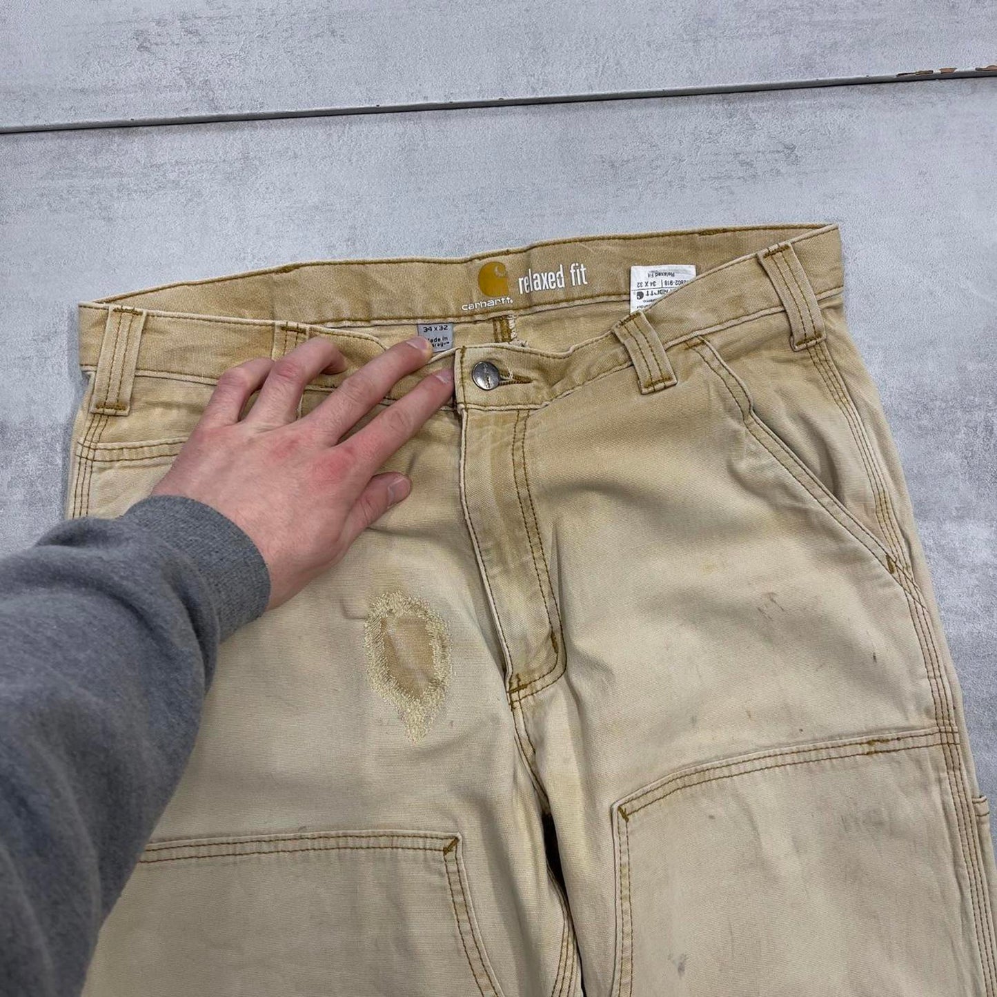 Cream Carhartt double knee carpenter jeans W34