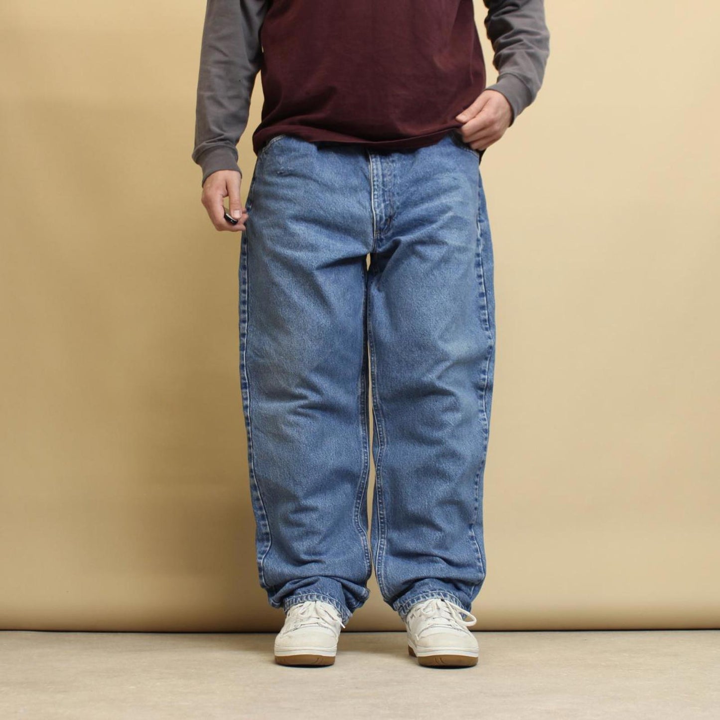 Blue Carhartt jeans W42L32