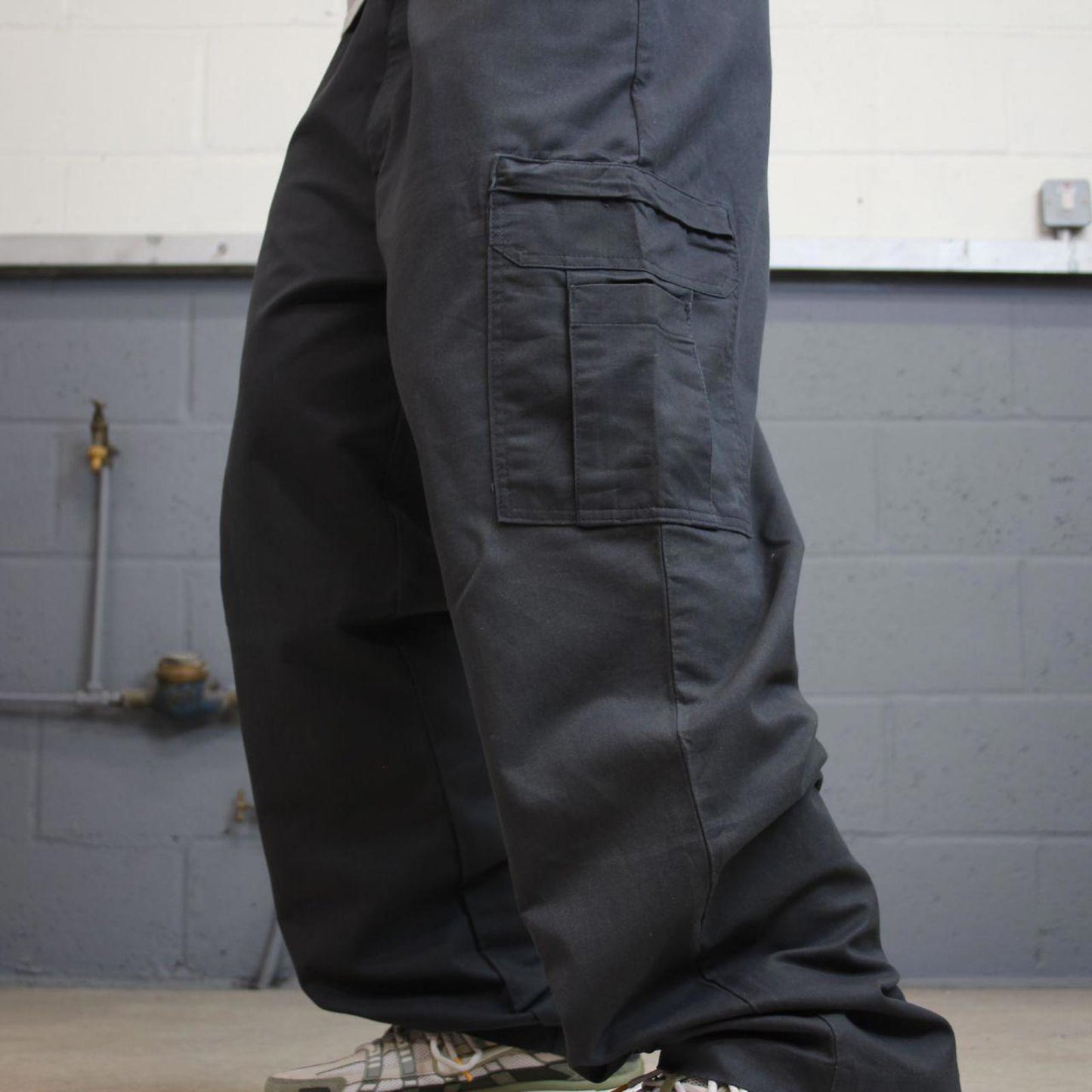 Baggy Dickies cargo trousers W42L32 grey chino style skater cargo pants