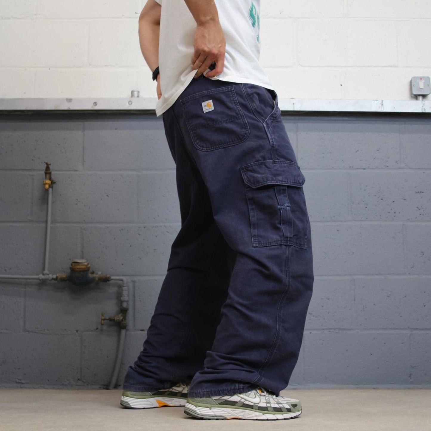 Carhartt FR cargo pants W35 L32 loose navy 90s style cargo skater pants