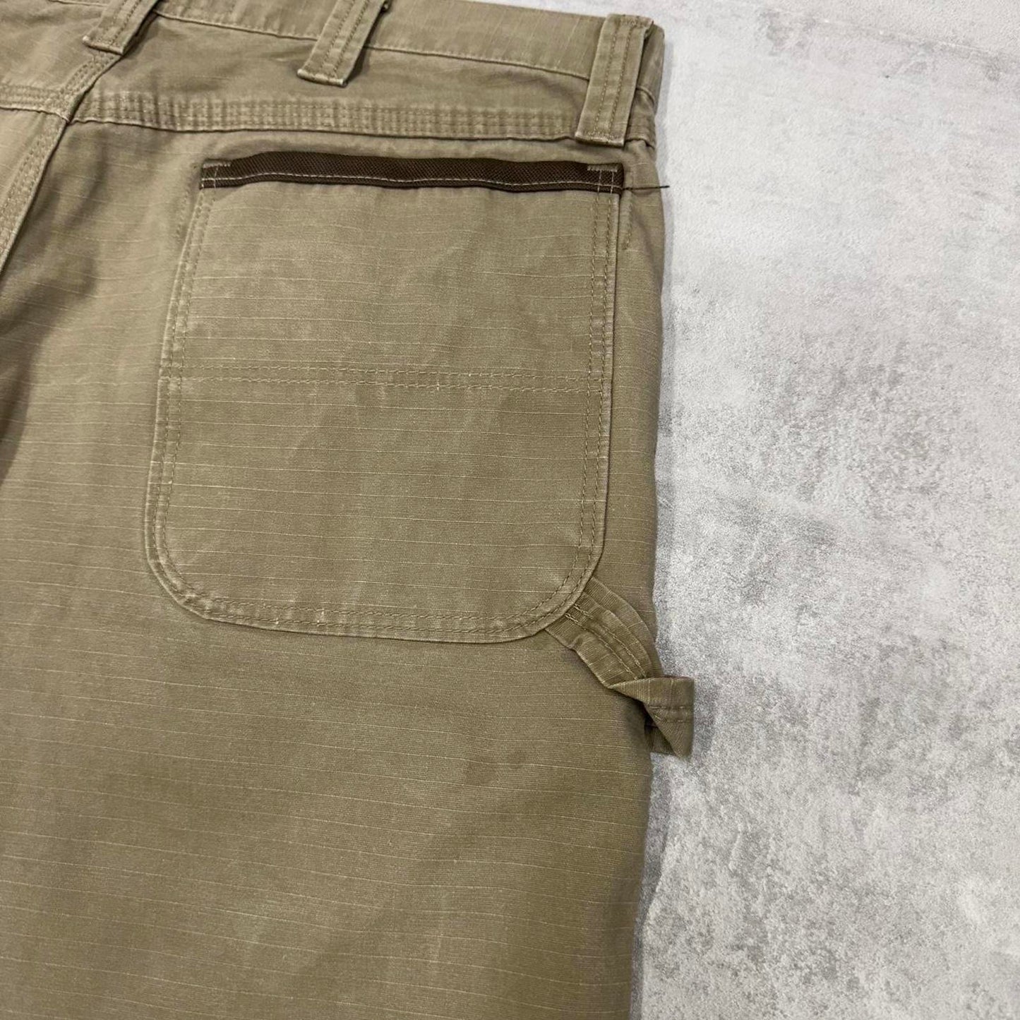 Khaki Wrangler carpenter Jorts W36