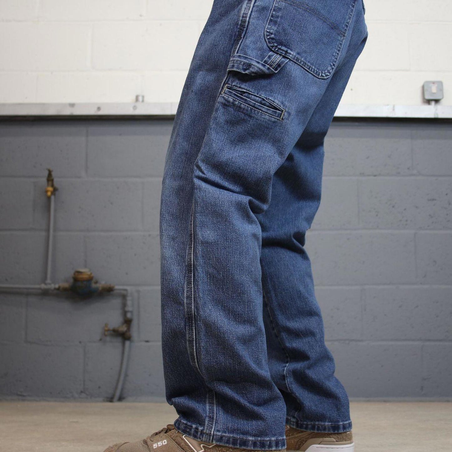 Blue Wrangler carpenter jeans W36L30 loose cargo skater style jeans
