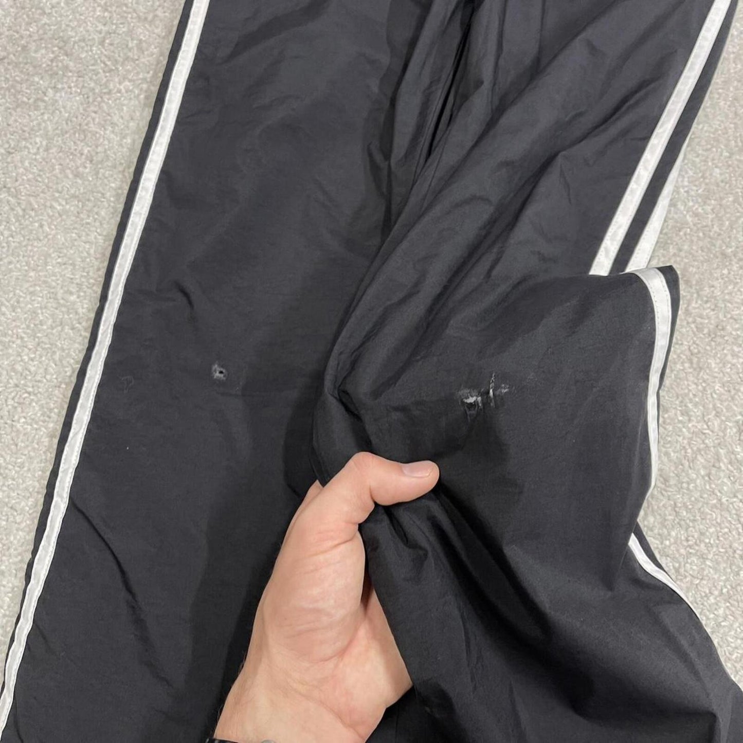 Y2K Adidas tracksuit bottoms loose black Embroidered soft lined side stripe track pants