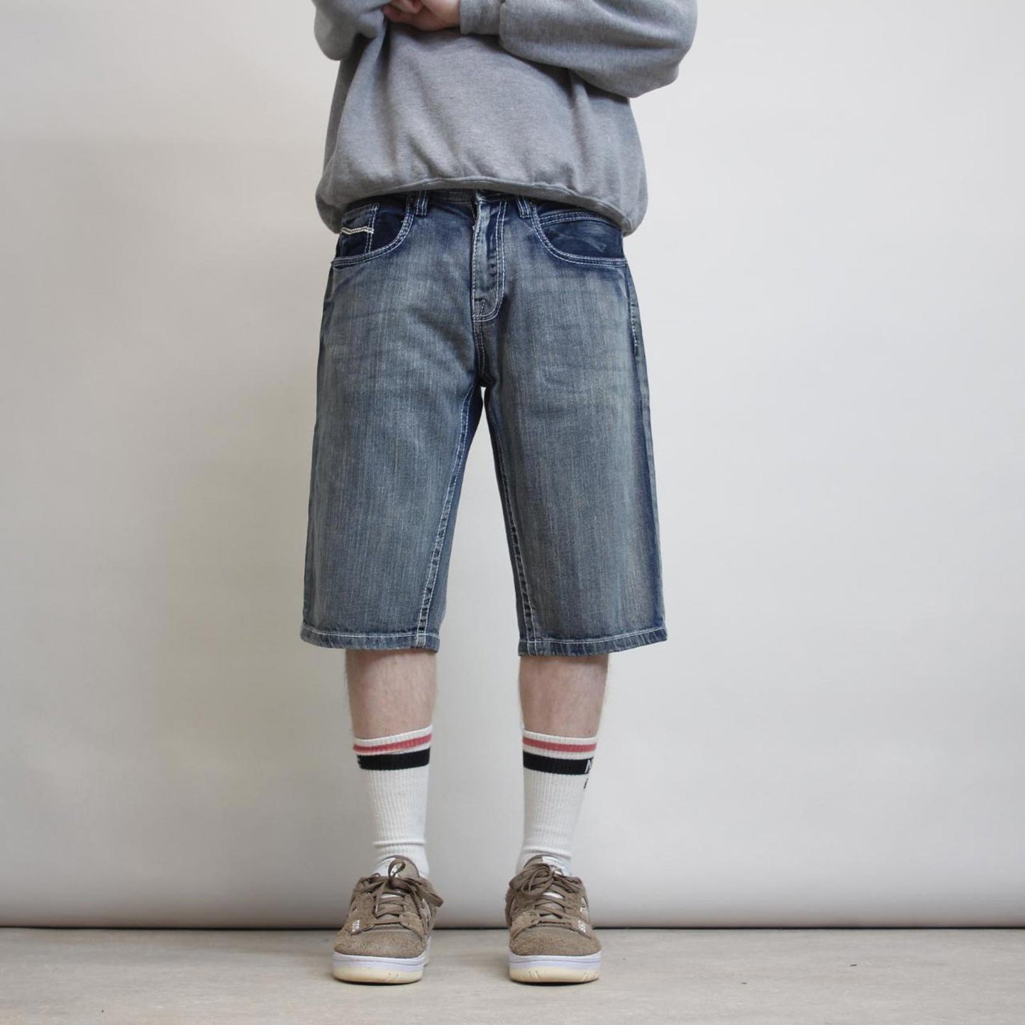 Baggy denim shorts W34