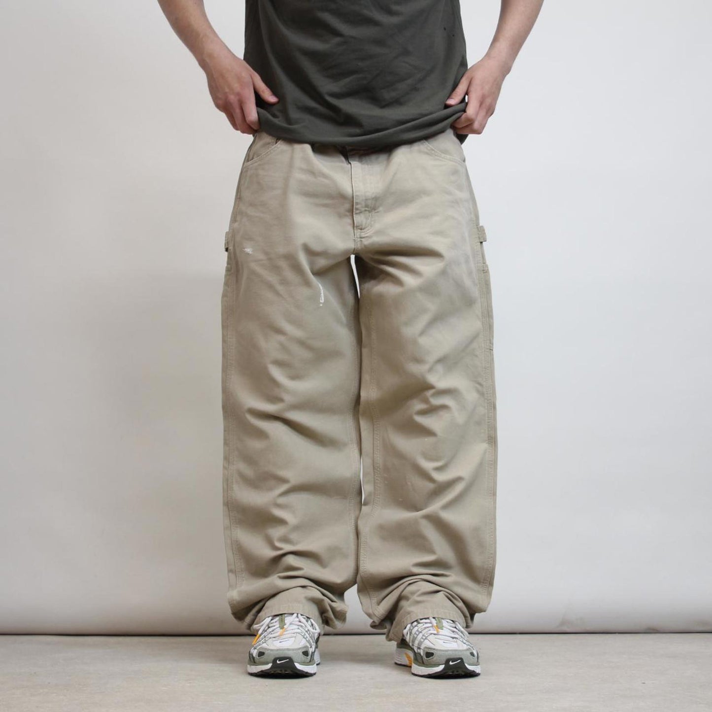 Carhartt carpenter pants W40 L34 loose tan 90s style cargo skater pants