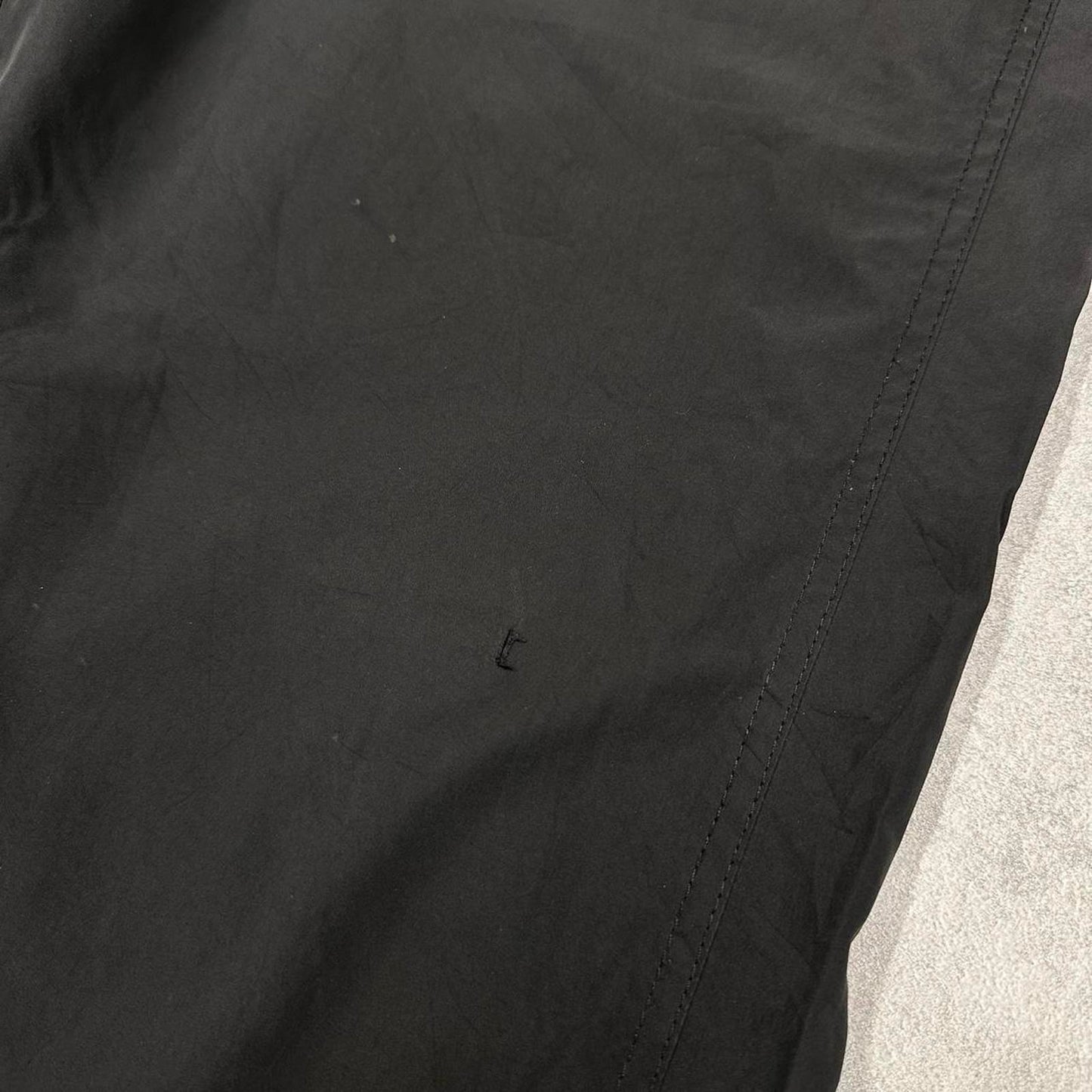 Black Adidas Trackies L y2k loose floaty leg fleece lined joggers
