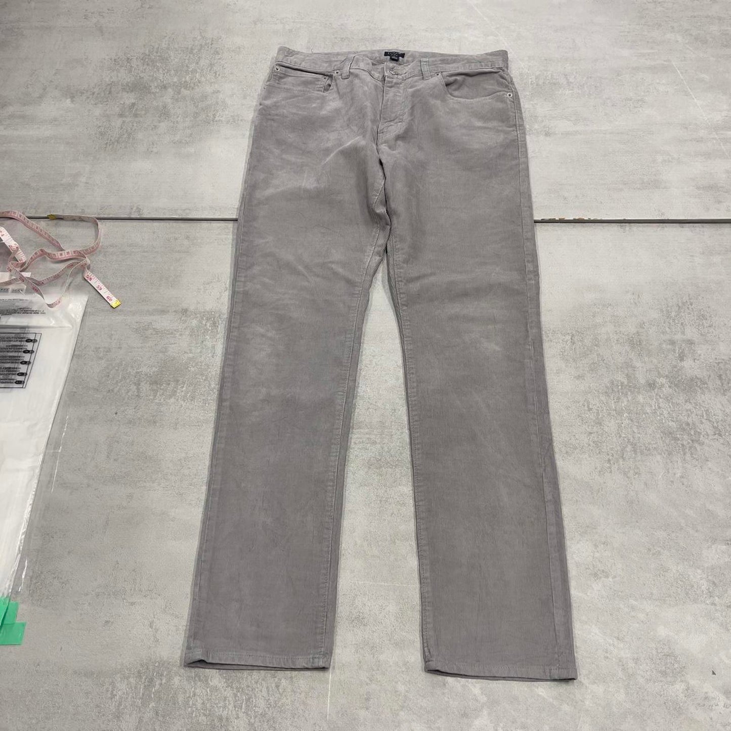 Grey J. Crew Corduroy jeans W32L30 slim flex cord pants