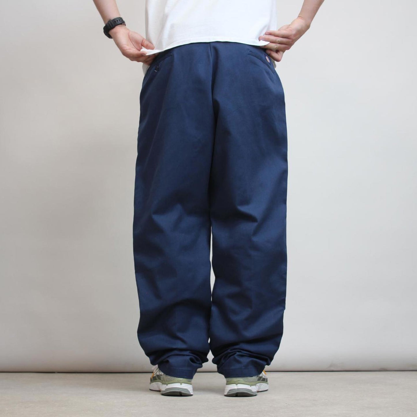 Navy vintage Dickies pants W36 L32 twill style chino pants skater