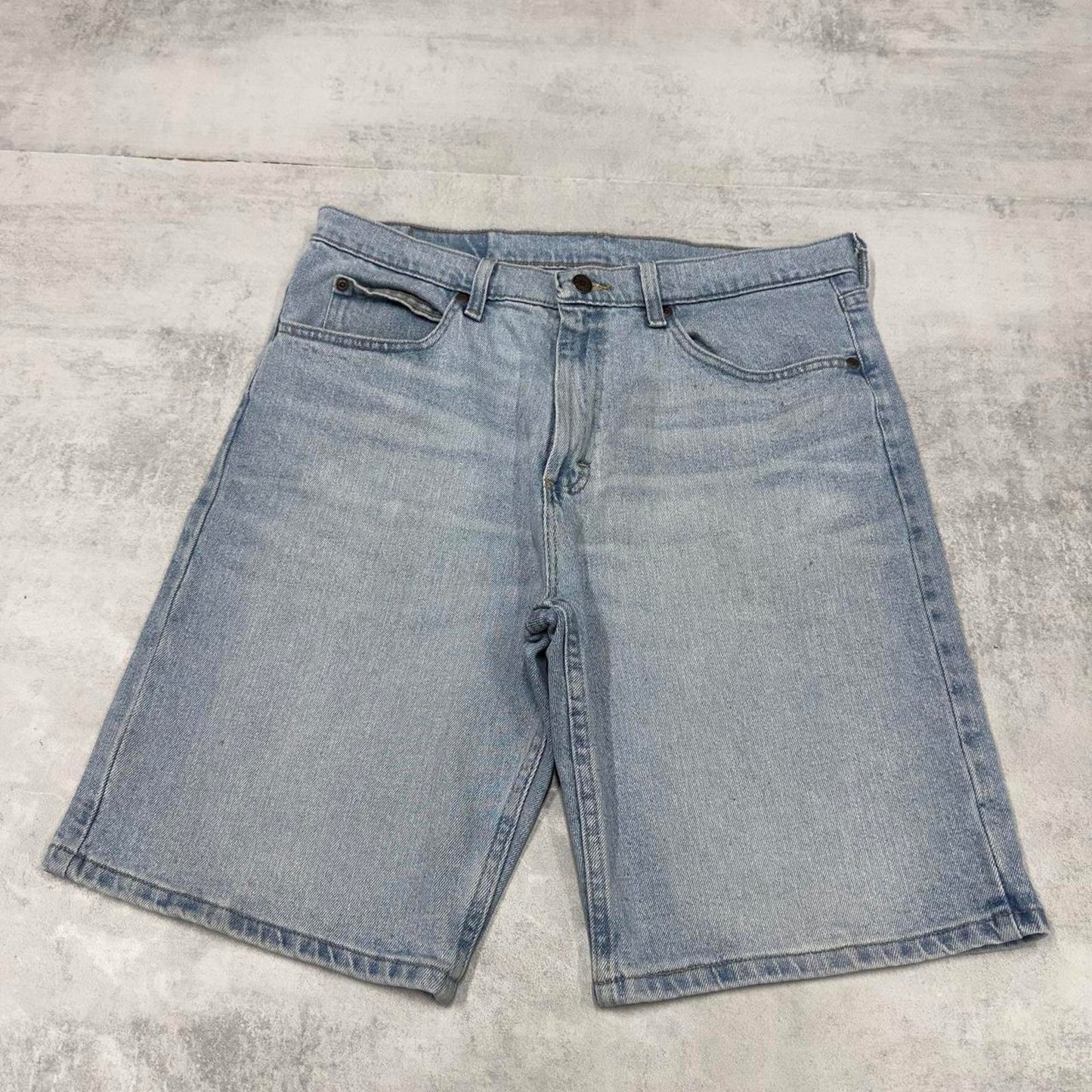 Mens Wrangler jorts W33