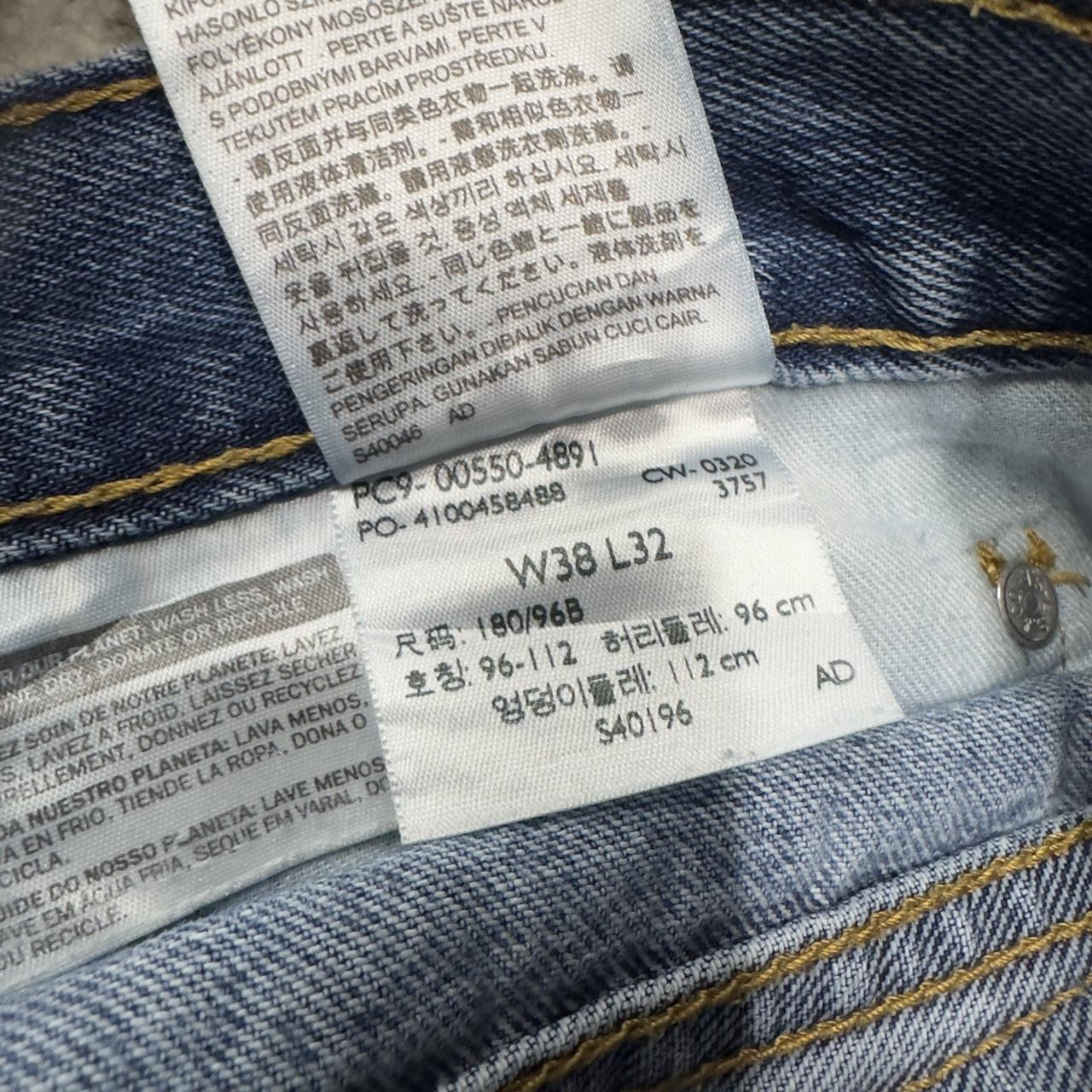 Levi’s 550 jeans Y2K W38L32 blue denim loose leg red tab logo