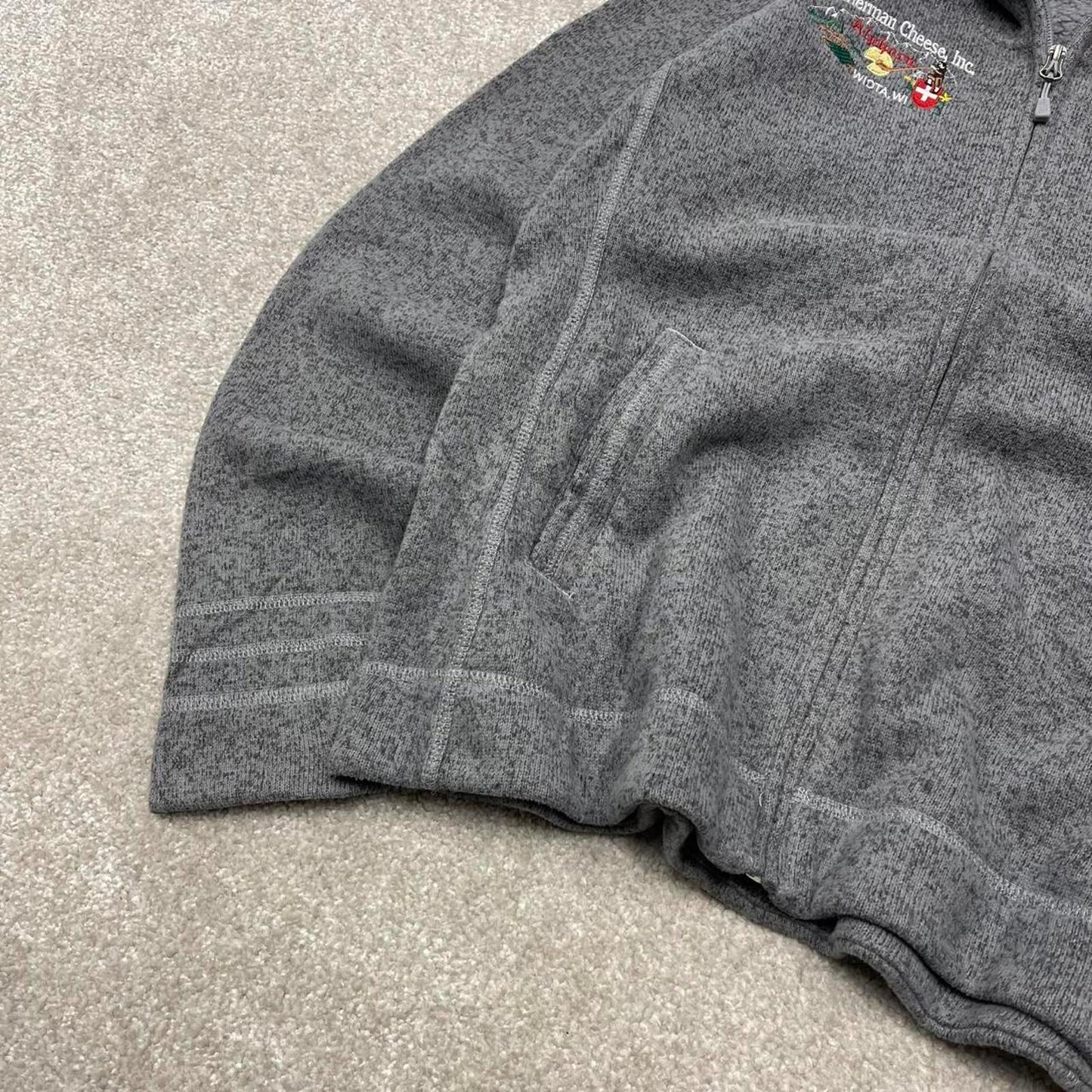 Y2K North Face technical fleece grey Full zip up fleece autumn pockets and embroidered