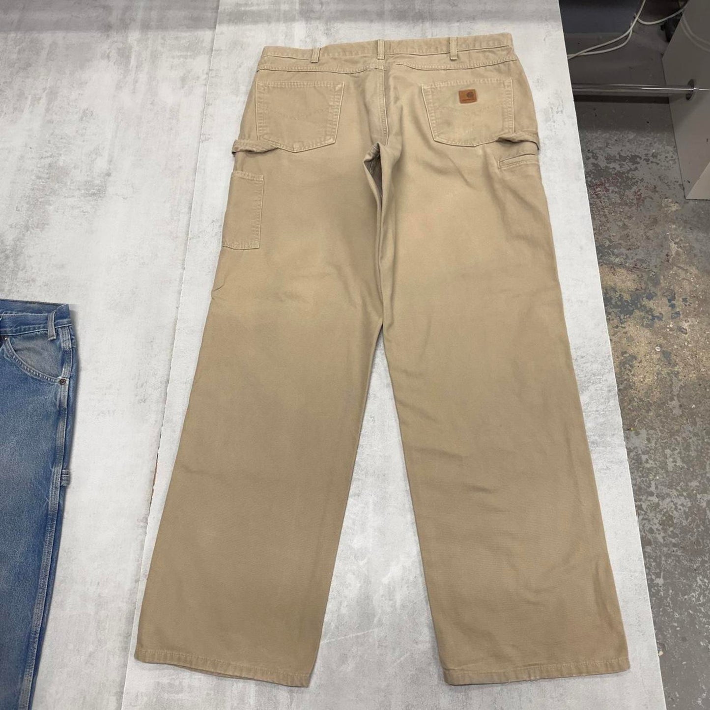 Carhartt carpenter pants W40 L34 loose tan 90s style cargo skater pants