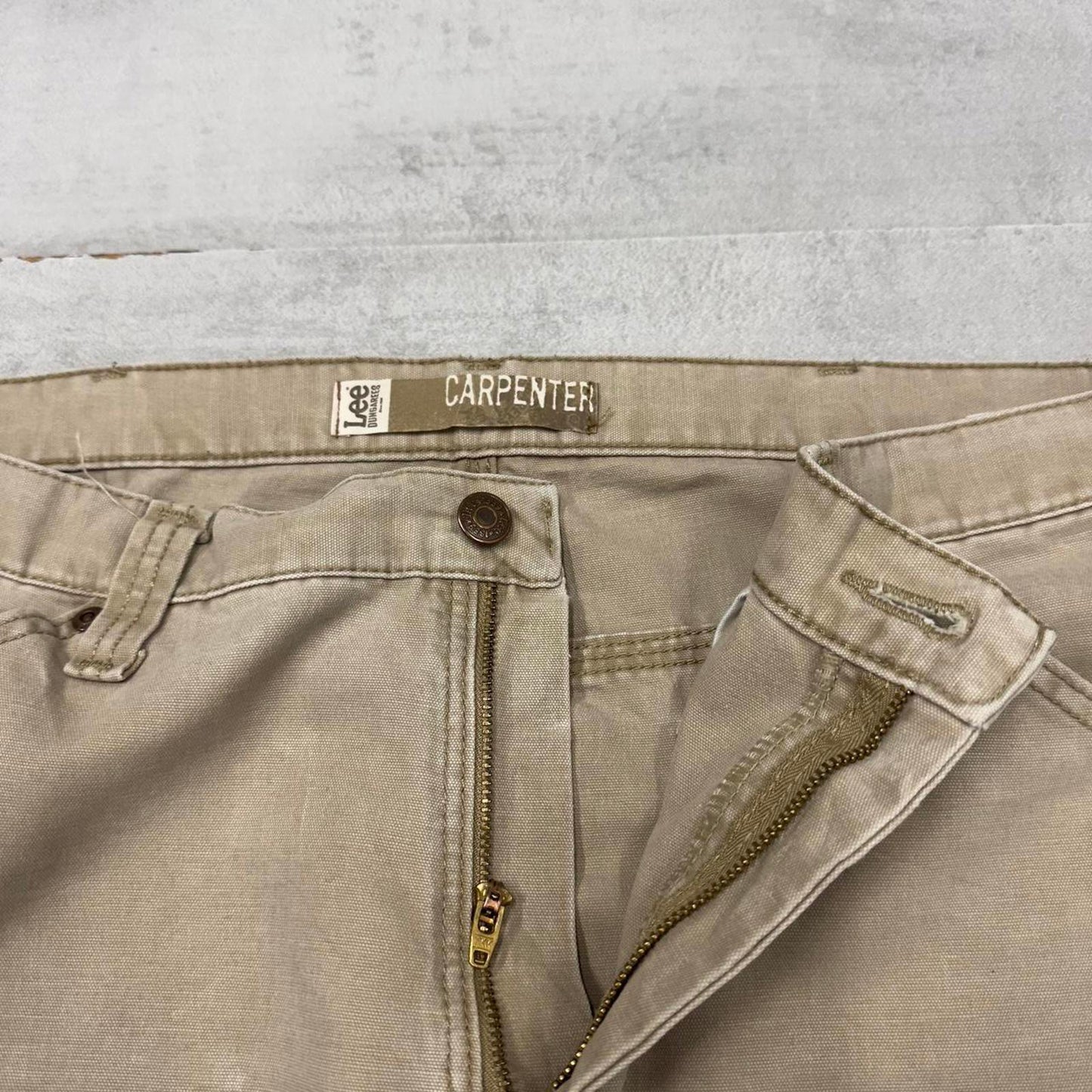 Baggy Lee carpenter pants W38L30 Loose wide leg cargo pants 90s style beige