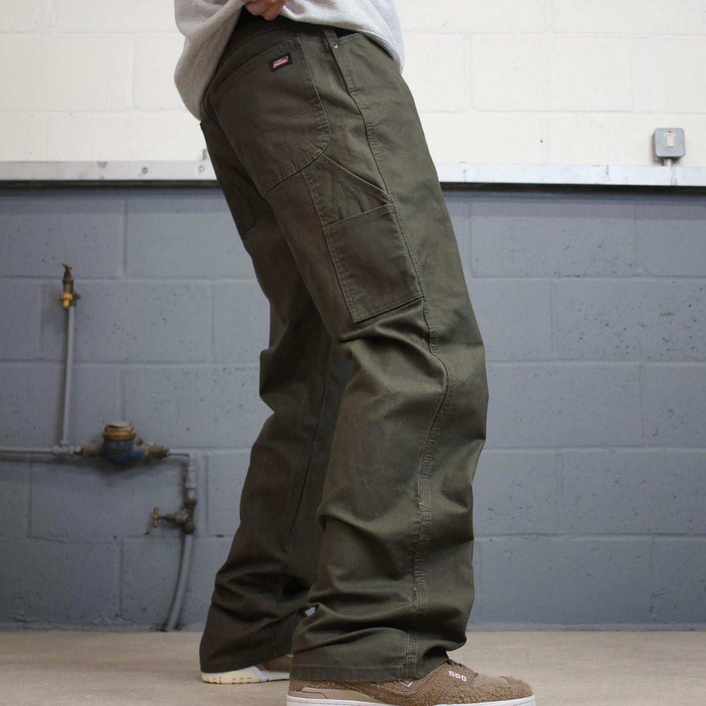 Loose Dickies carpenter jeans W34L34 90s skate style green canvasy cargos