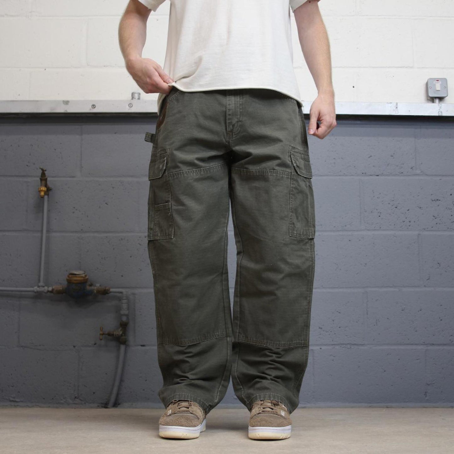 Green Wrangler double knee carpenter jeans W36L30 loose canvas 90s skater style cargos