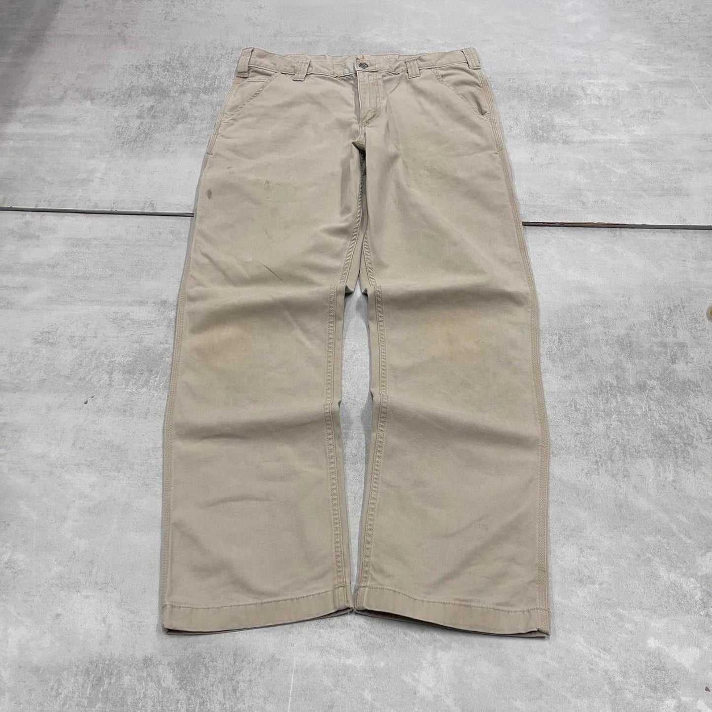Beige Carhartt carpenter pants W34L32 relaxed fit 90s skater style cargos