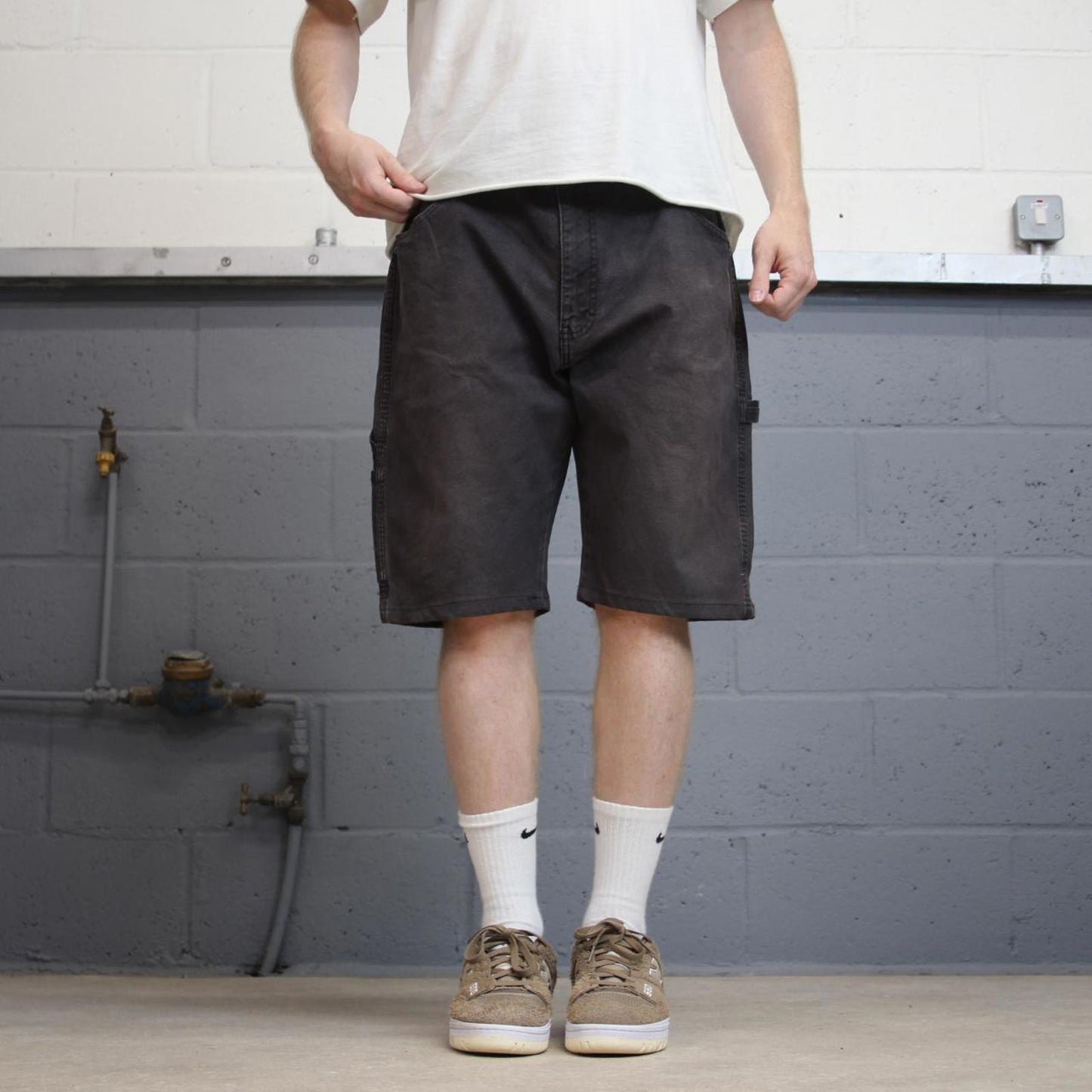 Black Dickies carpenter jorts W36