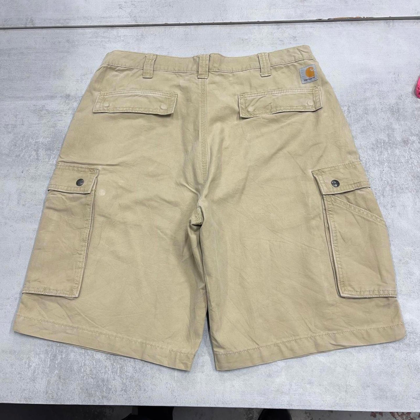 Carhartt cargo shorts W36