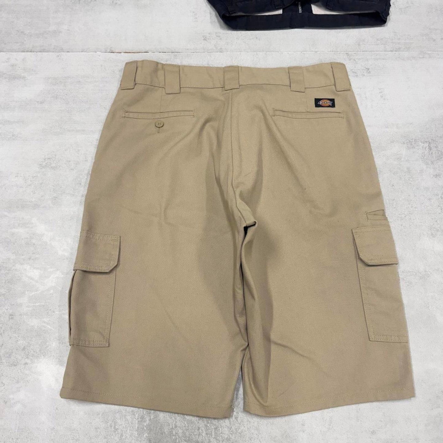 Baggy Dickies carpenter shorts W36