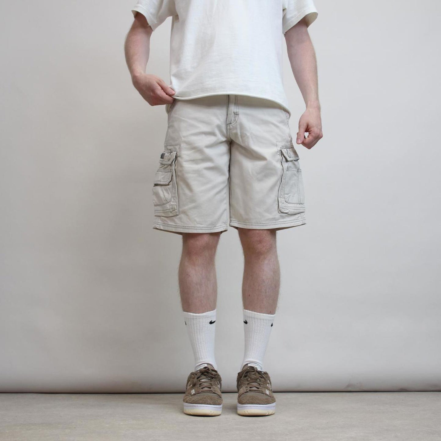 Mens Lee cargo shorts W31