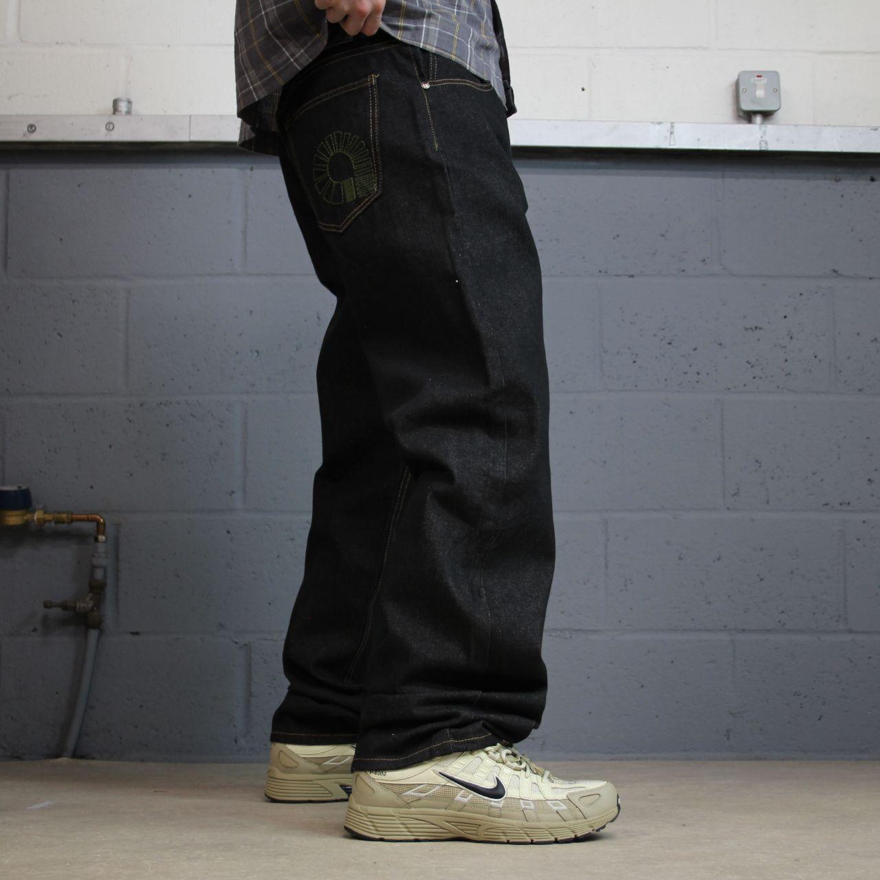 Black Akademiks jeans y2k loose thick denim W36L34 Loose fit surf style pants, embroidered