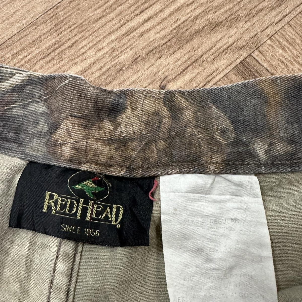 Vintage baggy camo cargo hunting pants Loose leg redhead camouflage utility combat trousers