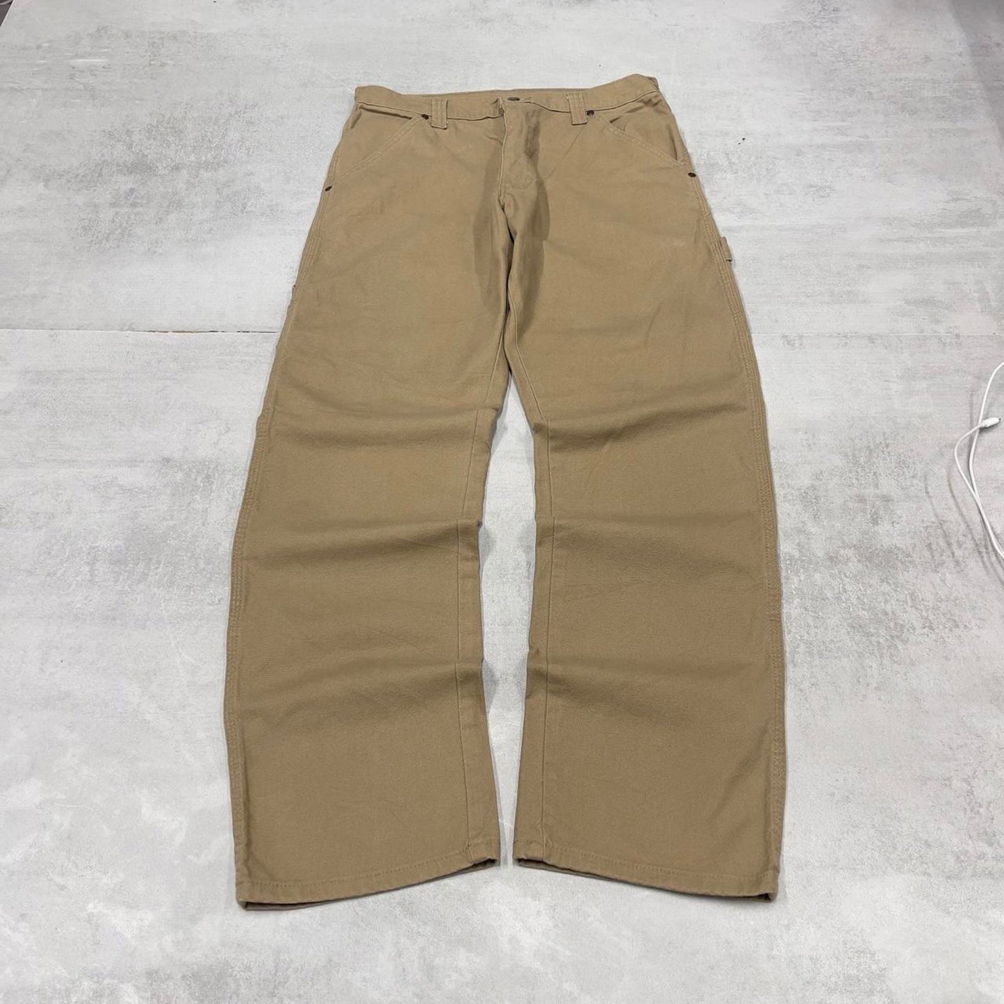 Tan Wrangler carpenter pants W32L32 loose cargo skater style jeans