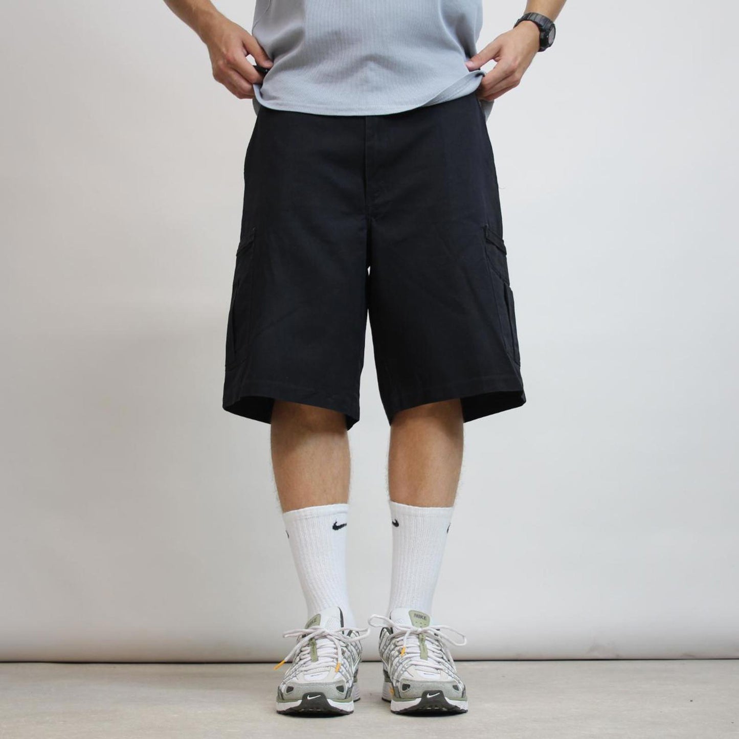 Black Dickies cargo shorts W38