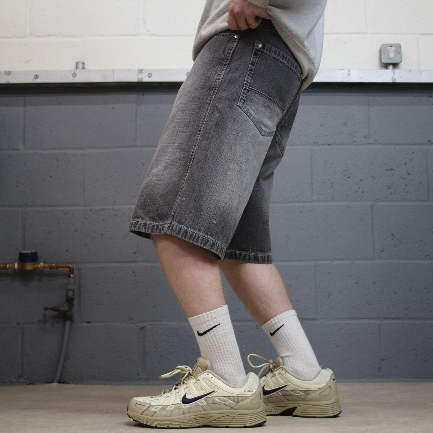 Baggy Southpole denim shorts y2k grey Streetwear long skater style surf jorts