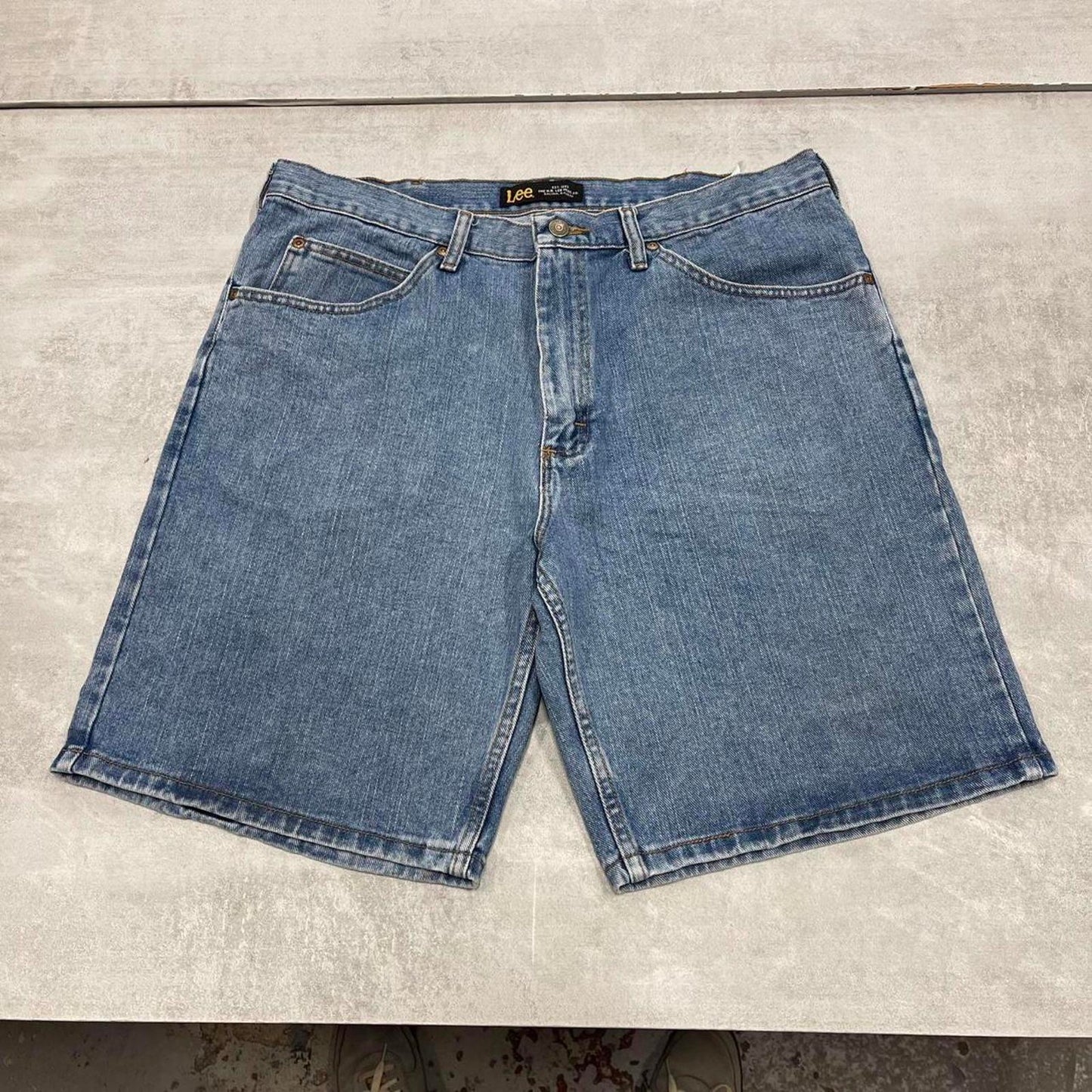 Mens blue Lee denim jorts W38