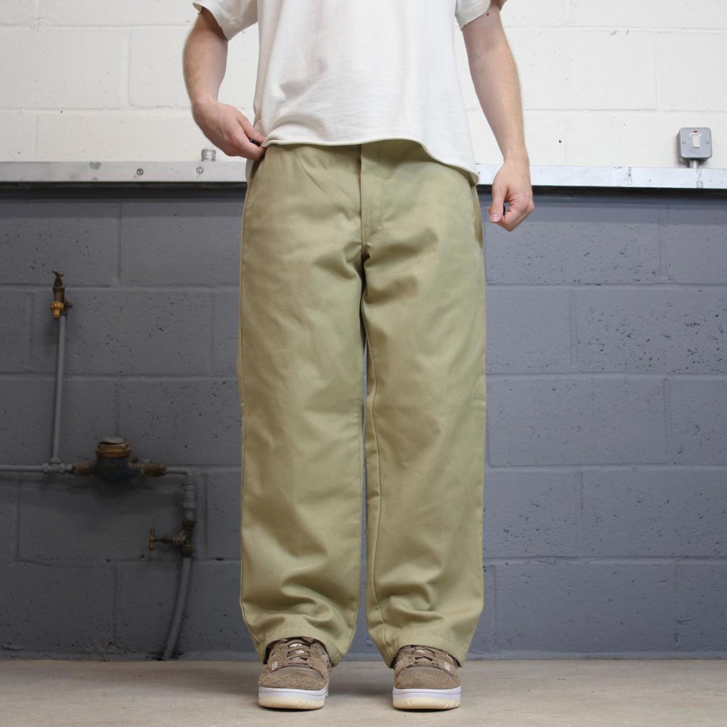 Khaki Dickies pants W36L28