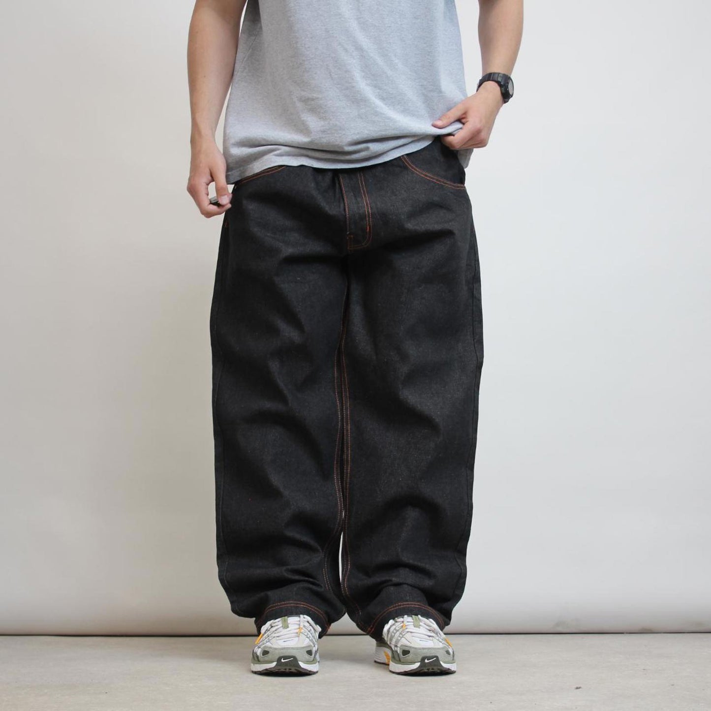 Mens baggy D Max jeans W40 L32