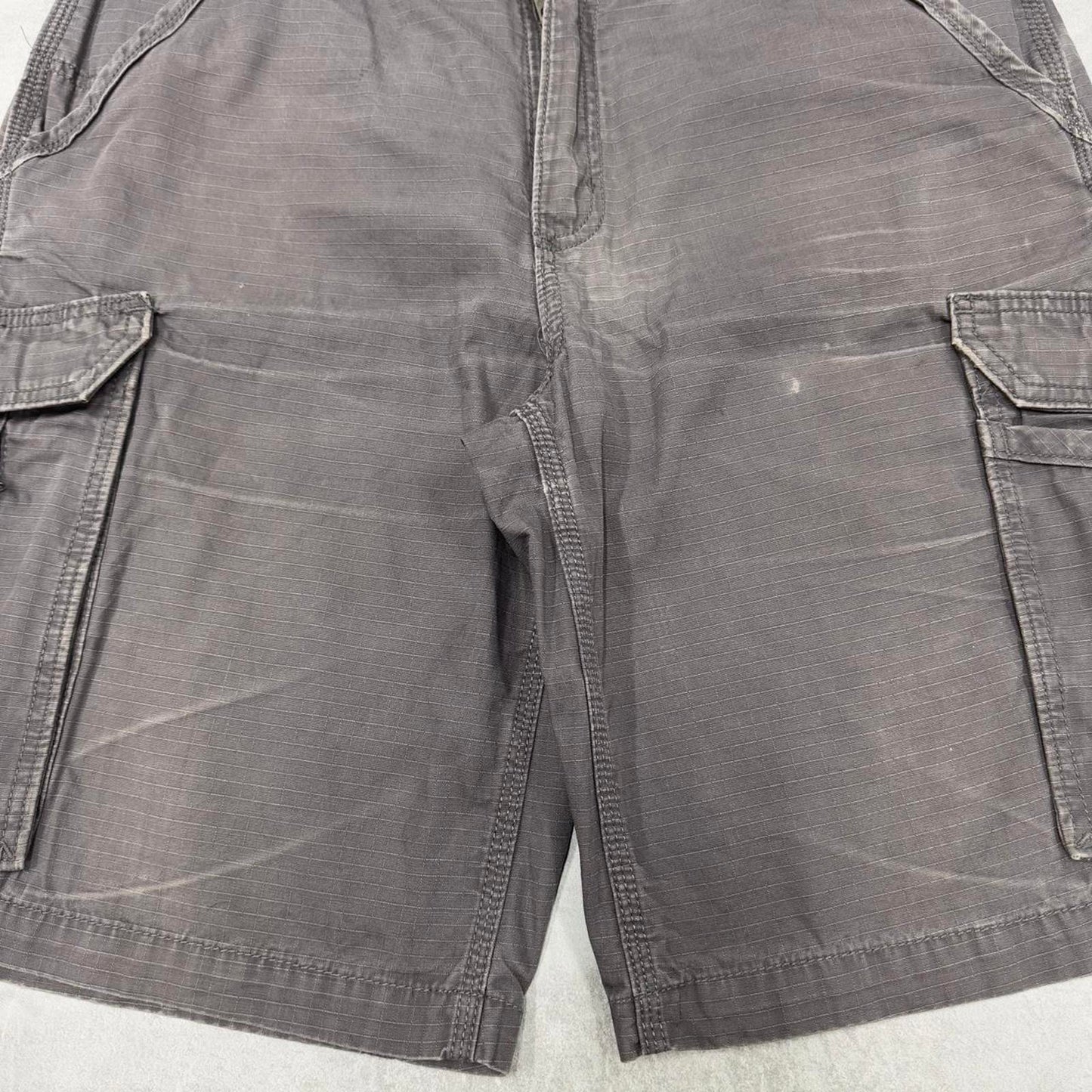 Baggy Carhartt cargo shorts W34