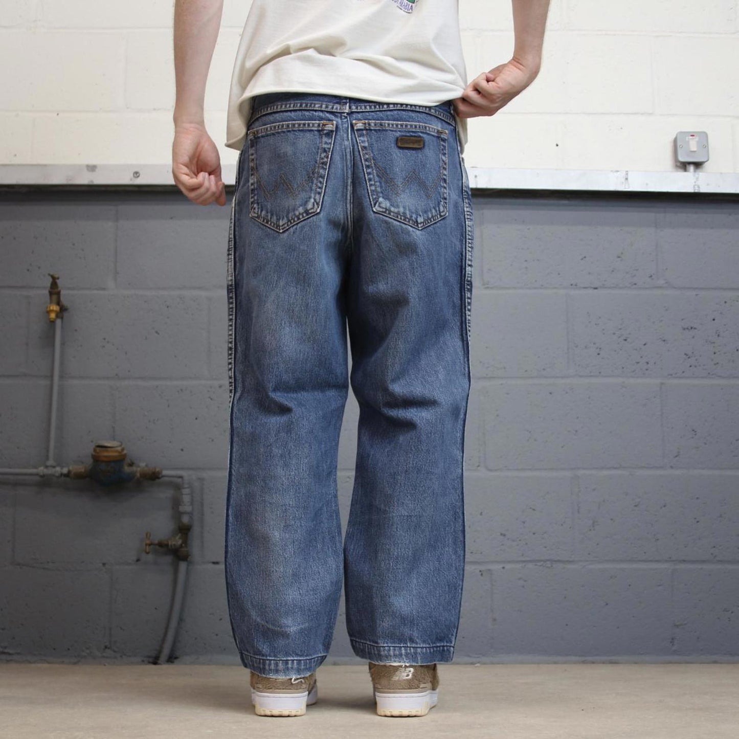 Vintage blue Wrangler jeans W36L27