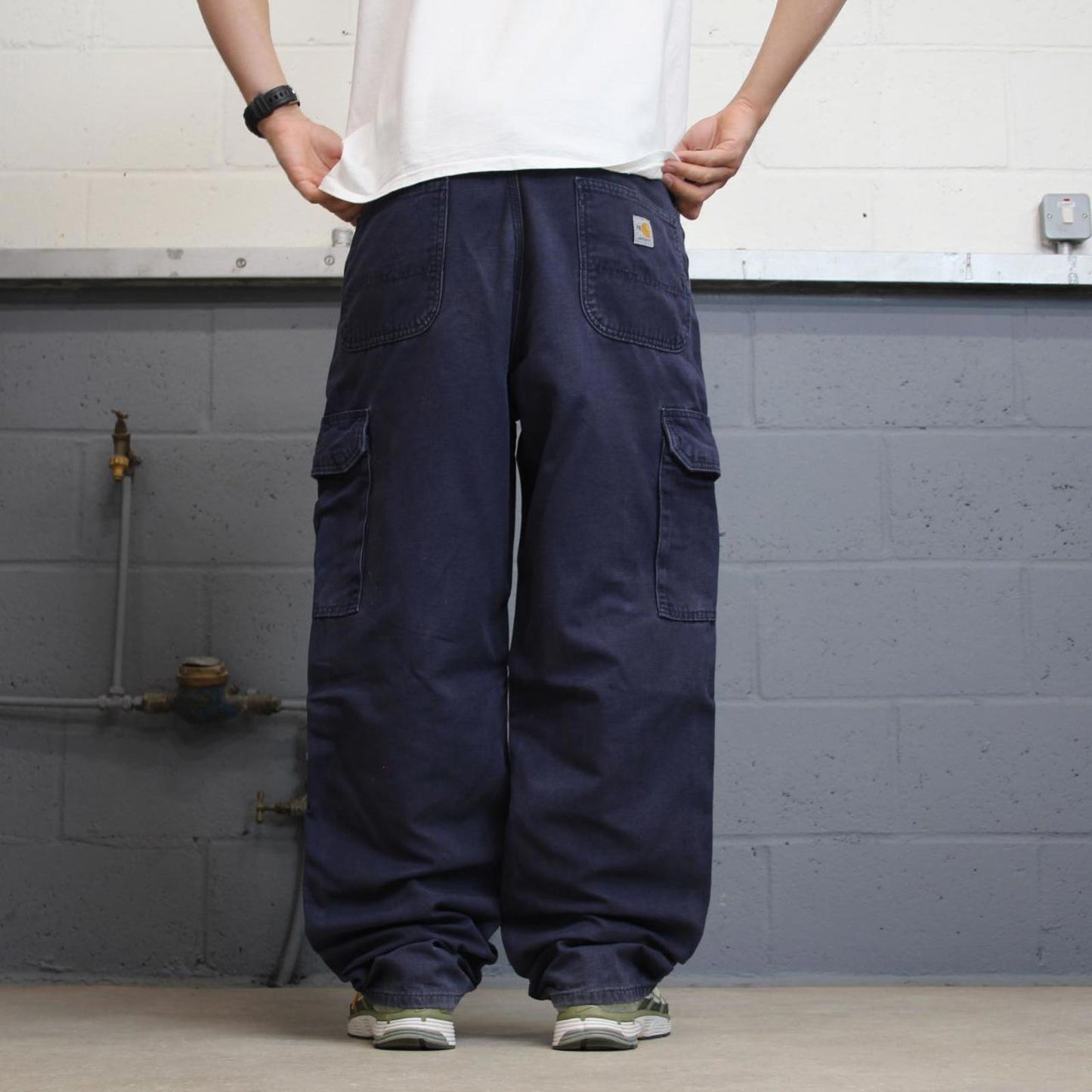 Carhartt FR cargo pants W35 L32 loose navy 90s style cargo skater pants